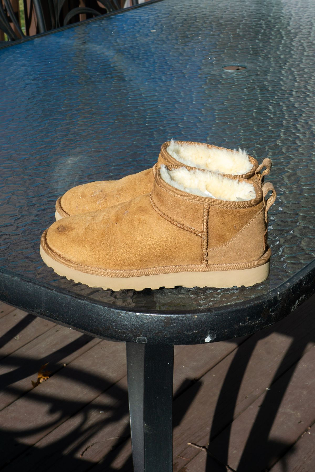 Photo by Barbaq on March 4, 2026 of the Ugg Classic Ultra Mini in Chestnut Sheepskin.