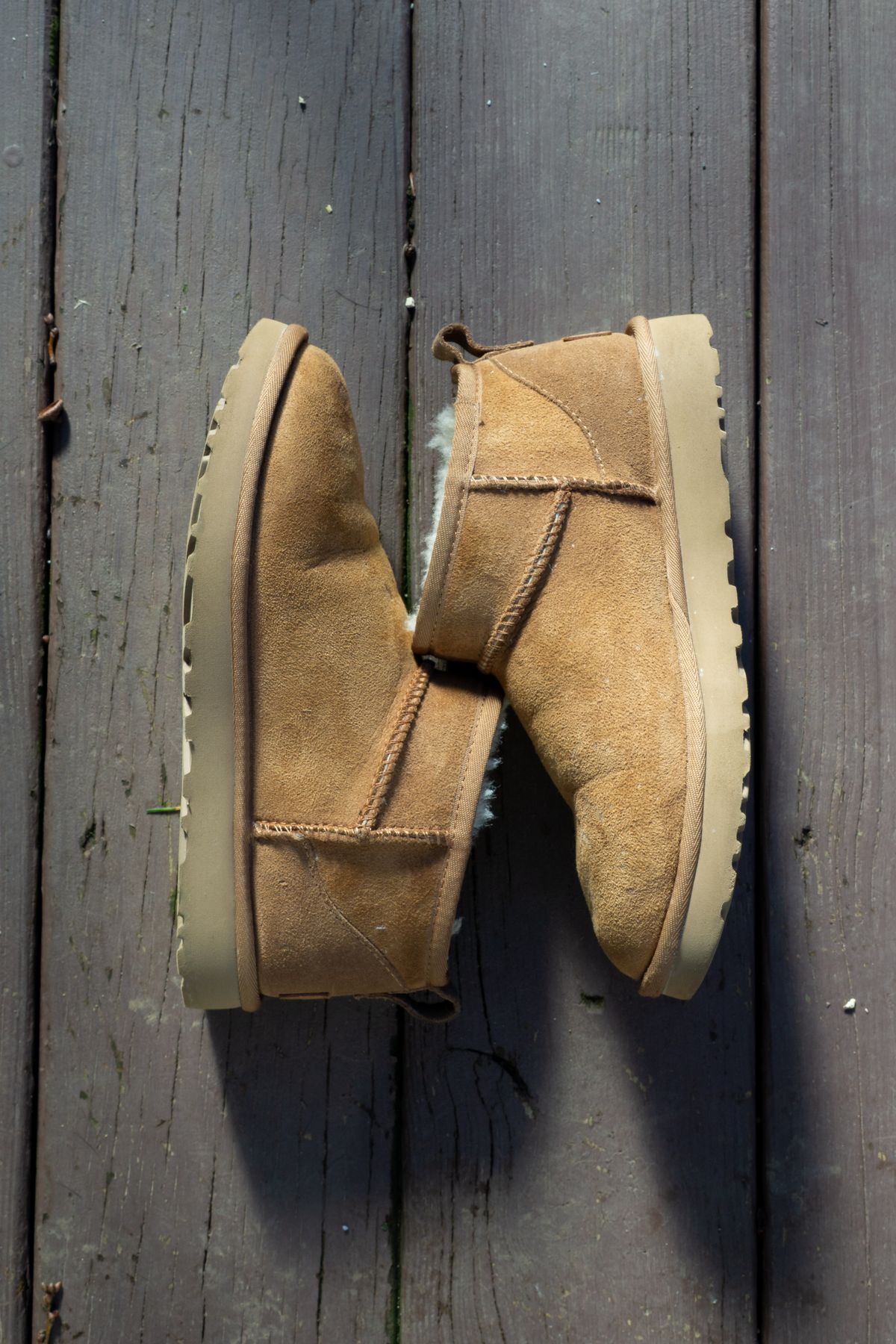 Photo by Barbaq on March 4, 2026 of the Ugg Classic Ultra Mini in Chestnut Sheepskin.