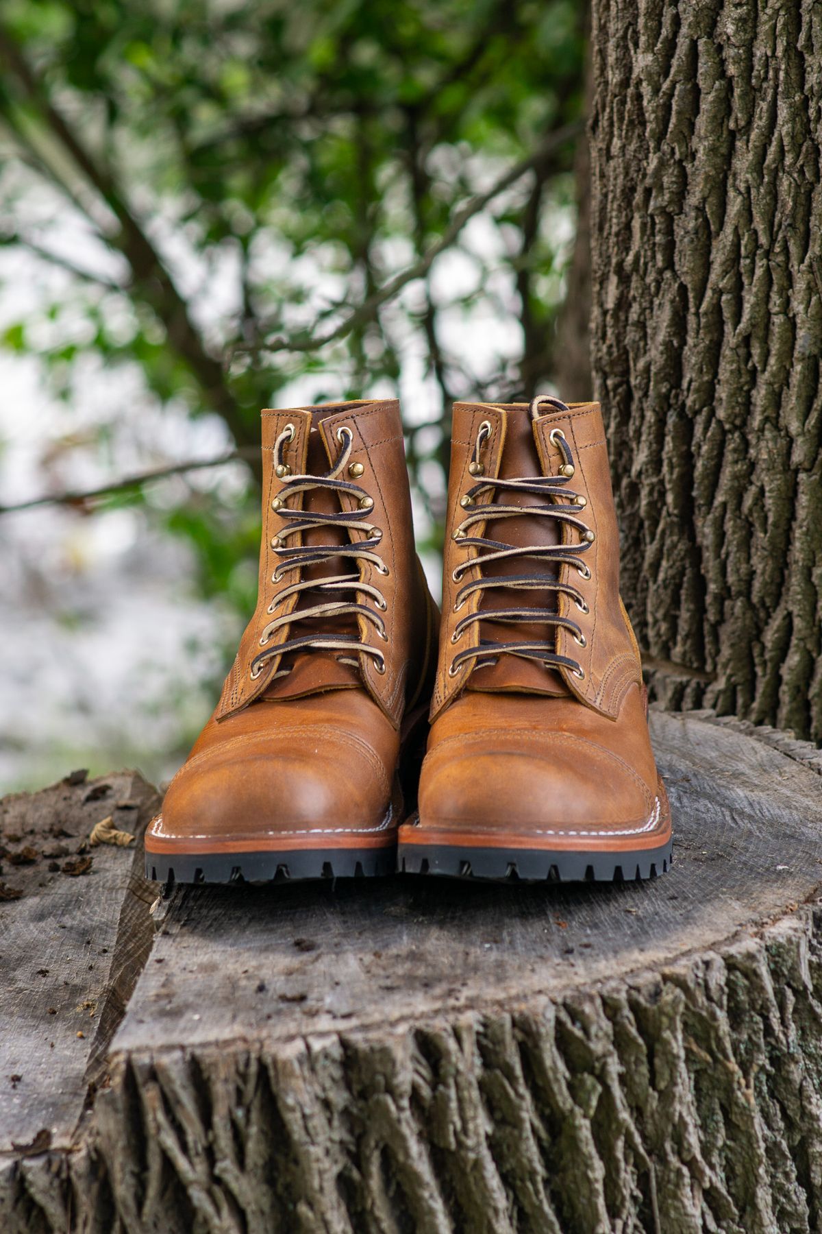 Photo by Barbaq on September 29, 2025 of the Nicks MTO in Horween Spokane Honey.