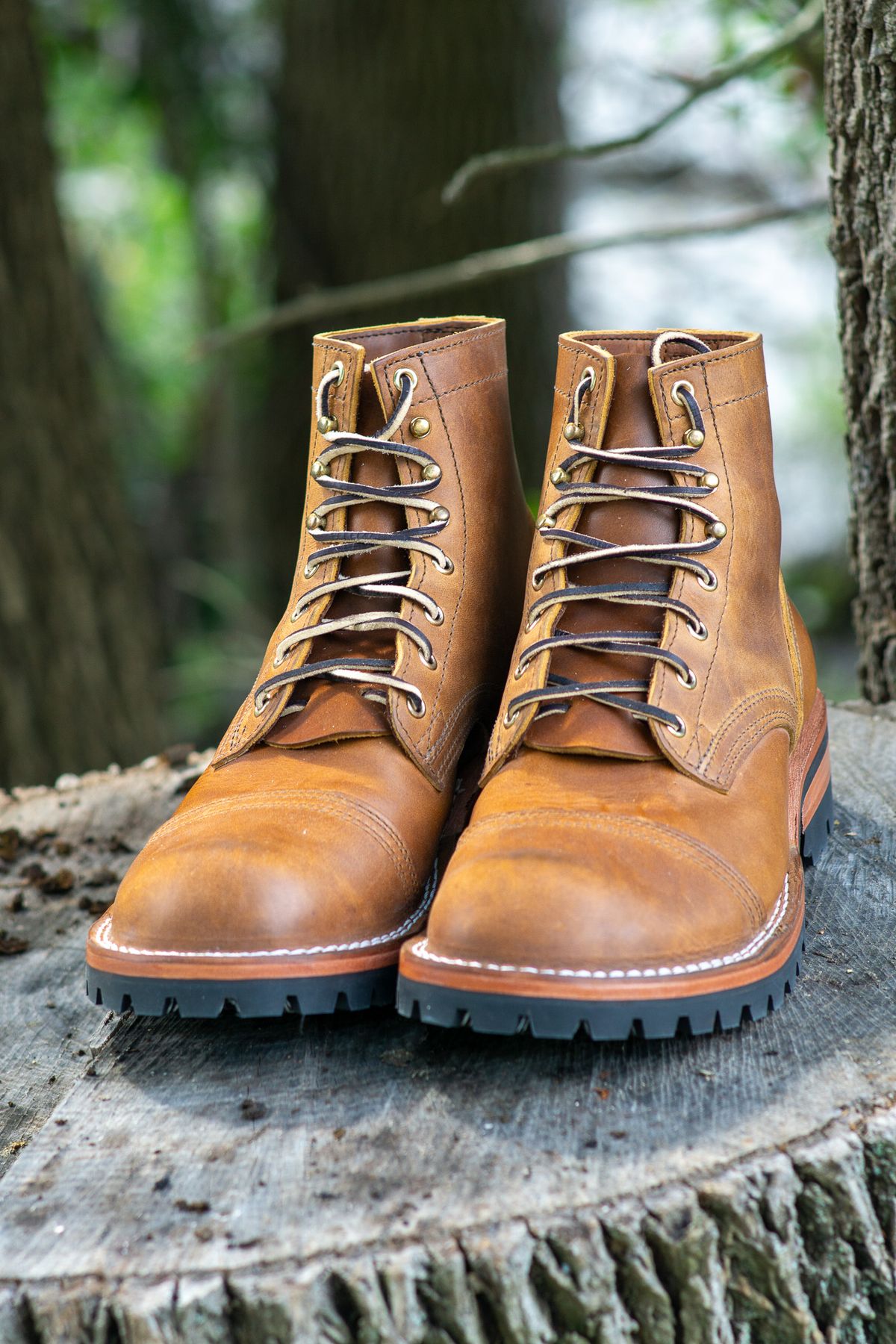 Photo by Barbaq on September 29, 2025 of the Nicks MTO in Horween Spokane Honey.