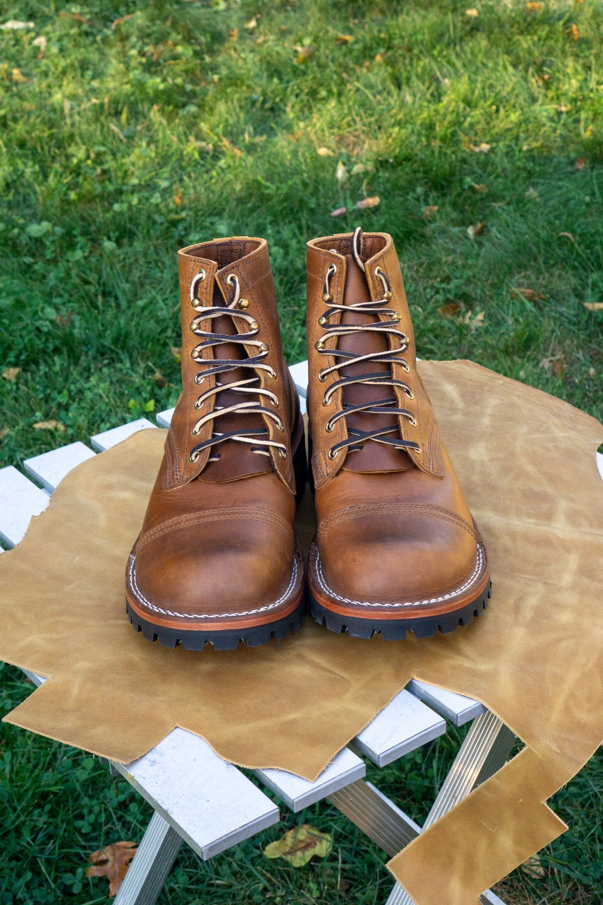 Photo by Barbaq on October 1, 2025 of the Nicks MTO in Horween Spokane Honey.