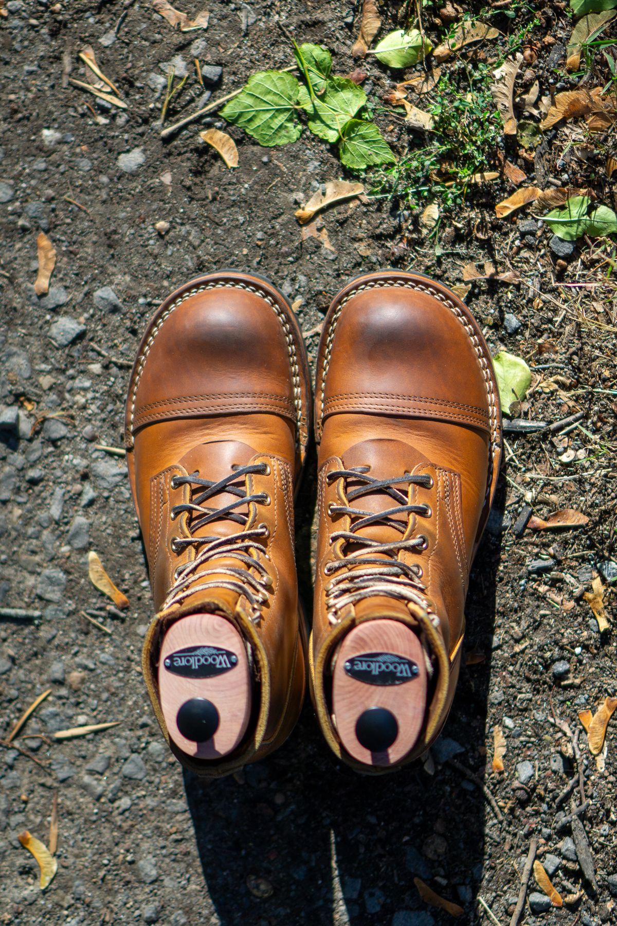 Photo by Barbaq on November 1, 2025 of the Nicks MTO in Horween Spokane Honey.