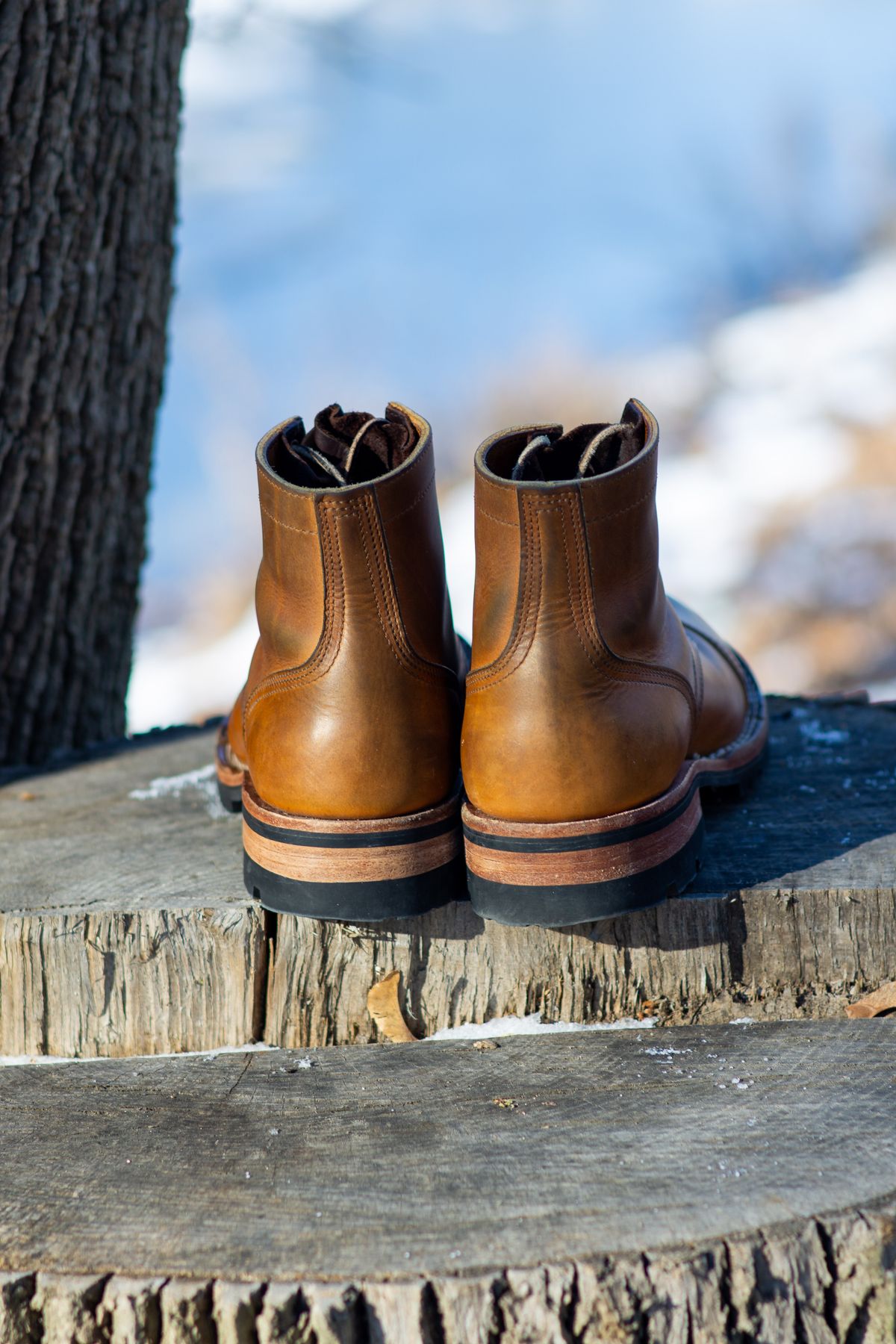 Photo by Barbaq on January 4, 2026 of the Nicks MTO in Horween Spokane Honey.