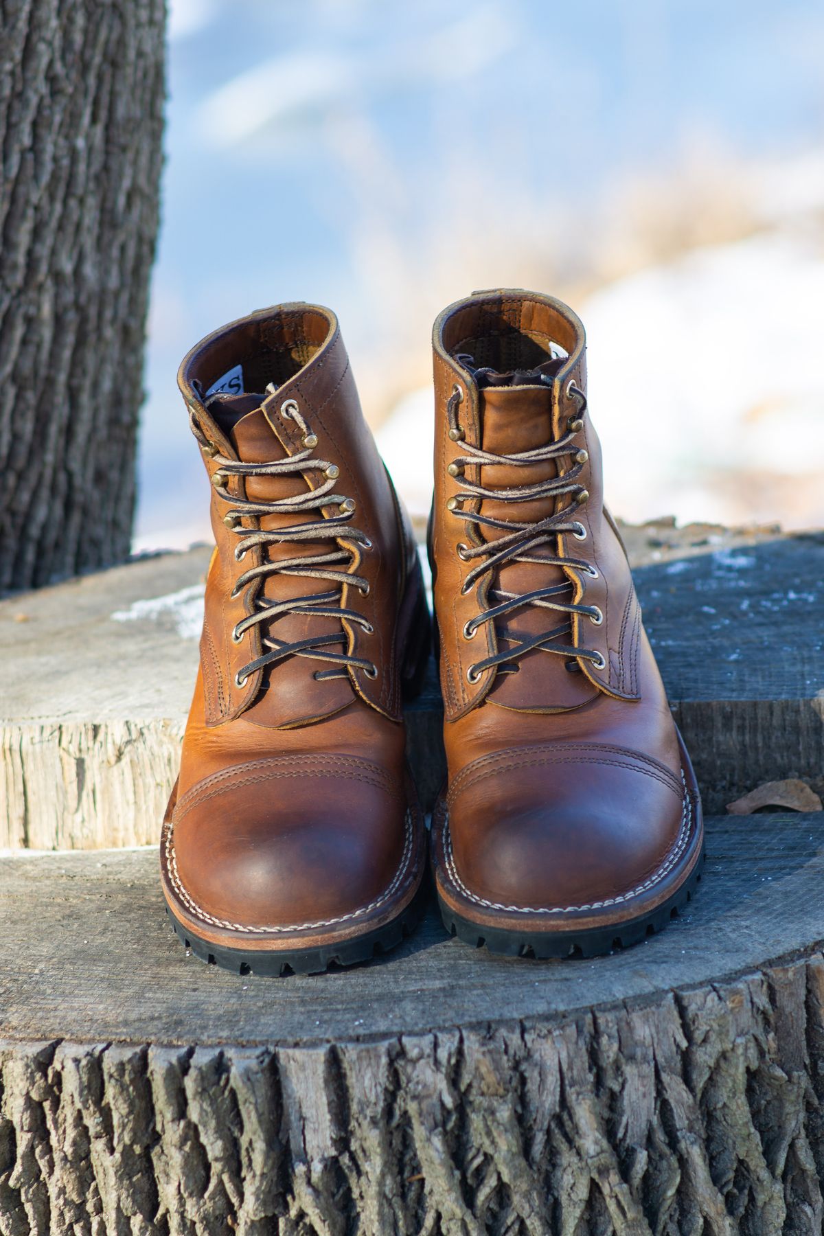 Photo by Barbaq on January 4, 2026 of the Nicks MTO in Horween Spokane Honey.