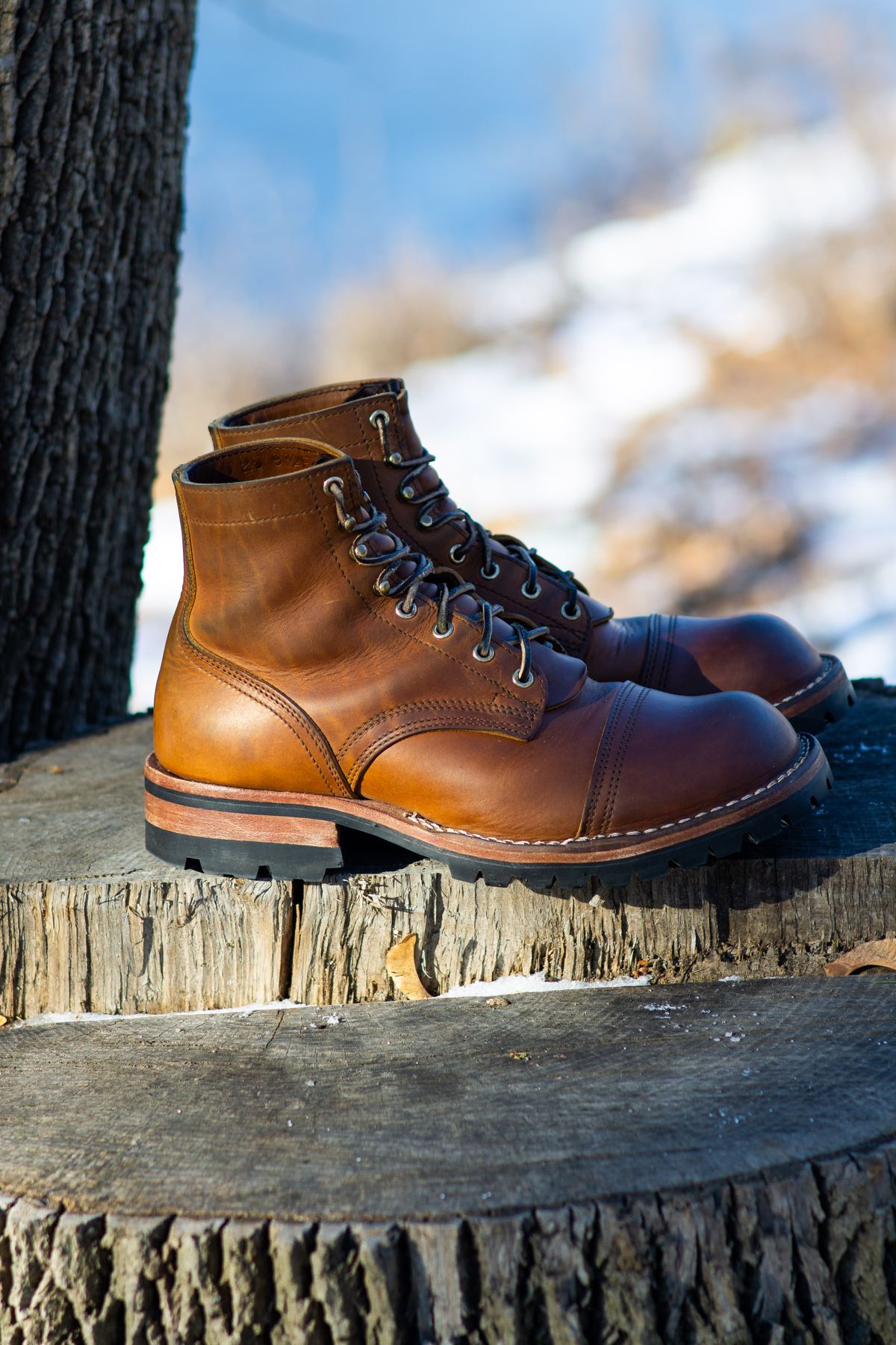 Photo by Barbaq on January 4, 2026 of the Nicks MTO in Horween Spokane Honey.