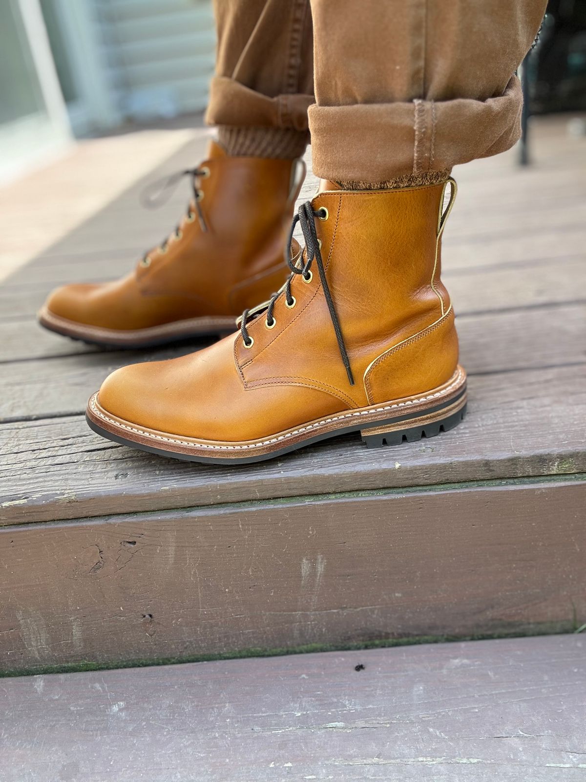 Photo by Barbaq on July 1, 2025 of the Tricker's Low Logger in Horween English Tan Cavalier.