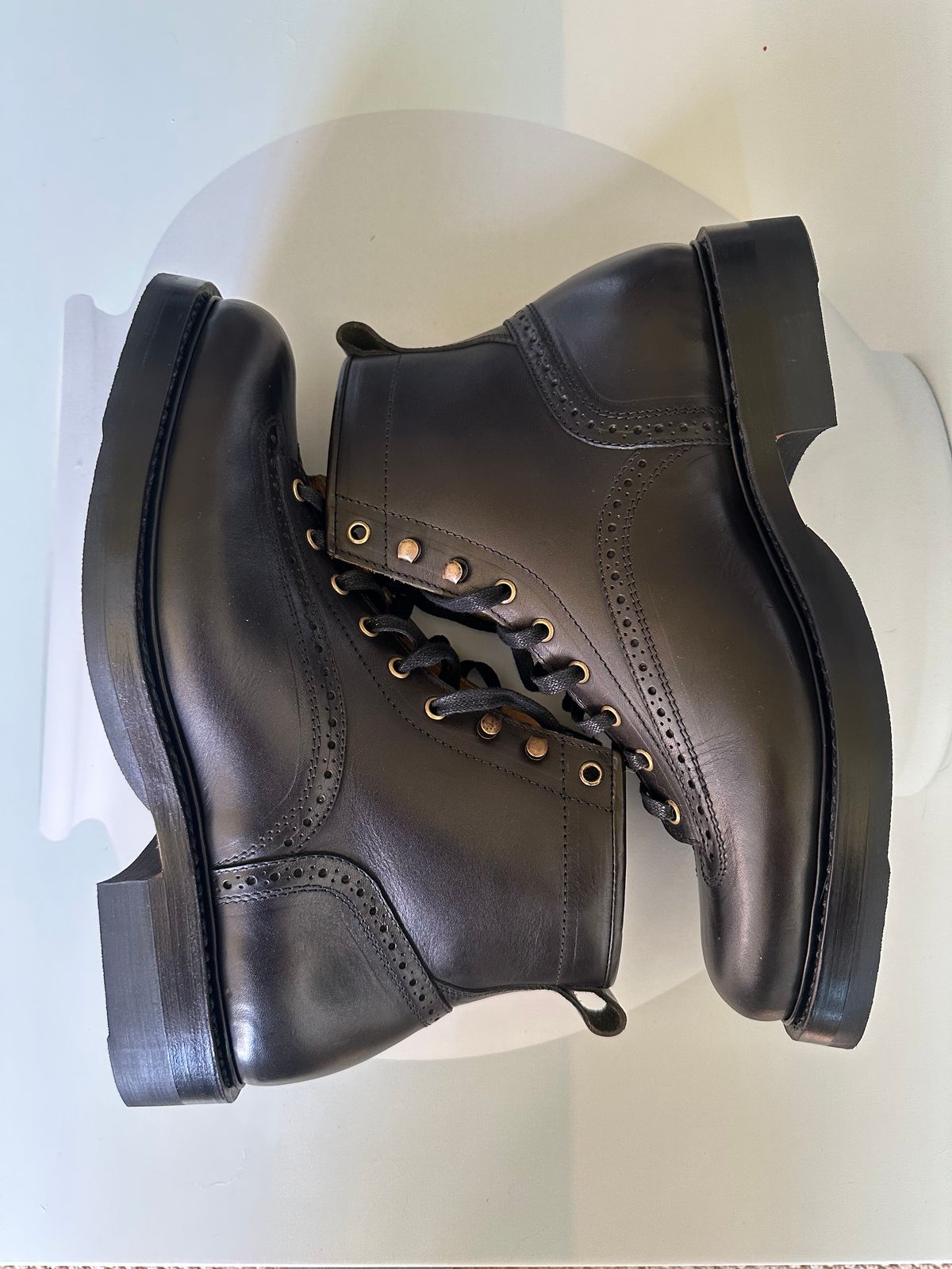 Photo by steven_suave on November 3, 2025 of the Sagara Valiant in Badalassi Carlo Oliva Minerva Overdyed Black.