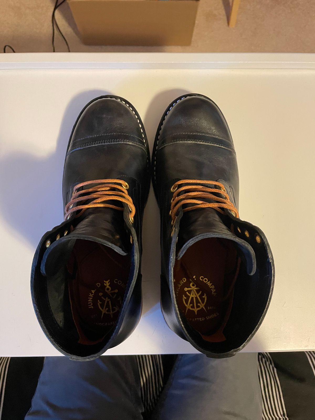 Photo by CesarIronthrone on November 24, 2025 of the Junkard SC2078 in Maryam Black Horsebutt.