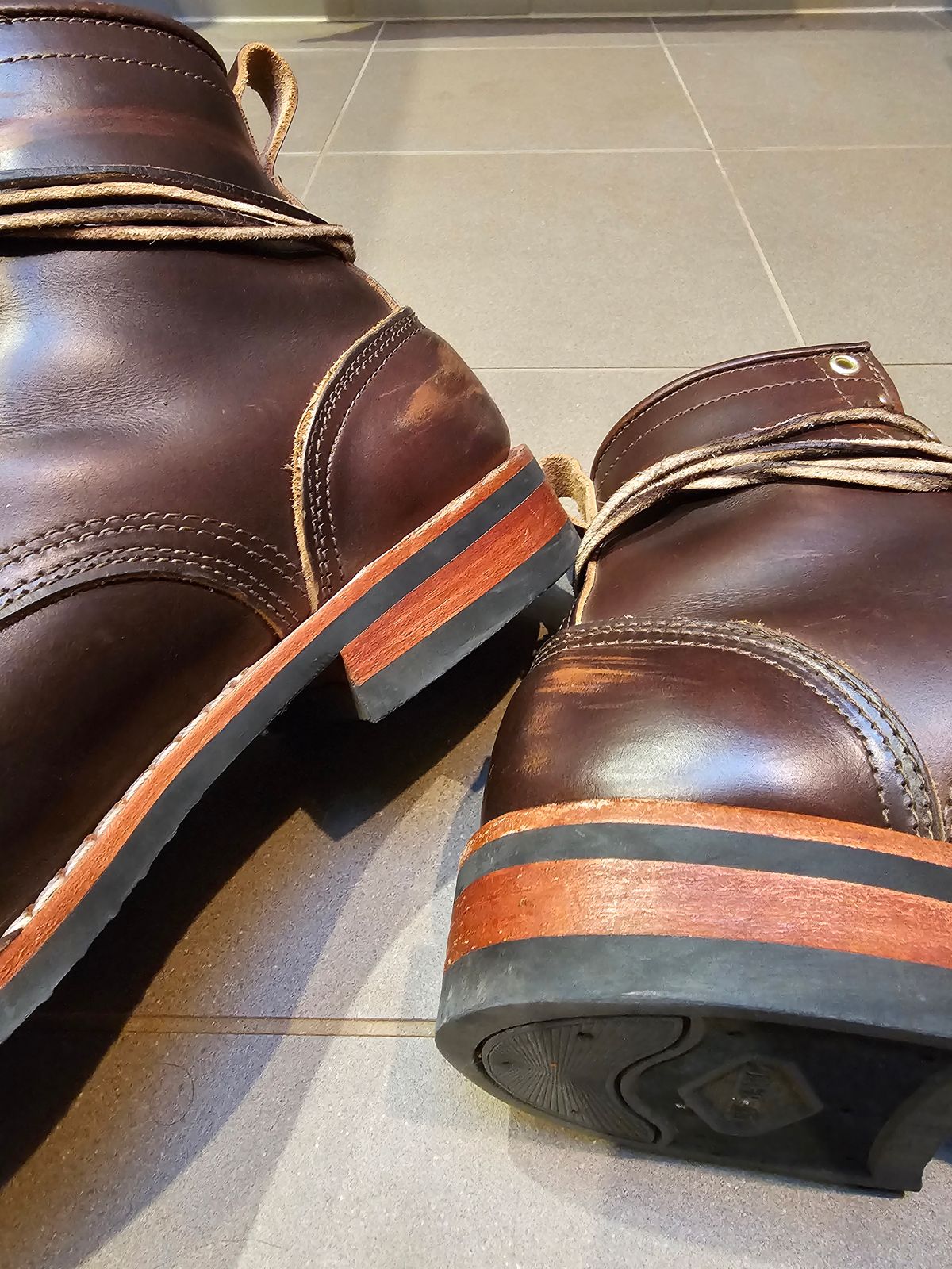 Photo by Luke.to.Boot on November 27, 2024 of the Nicks x Parkhurst V1 in Horween Brown Chromexcel.