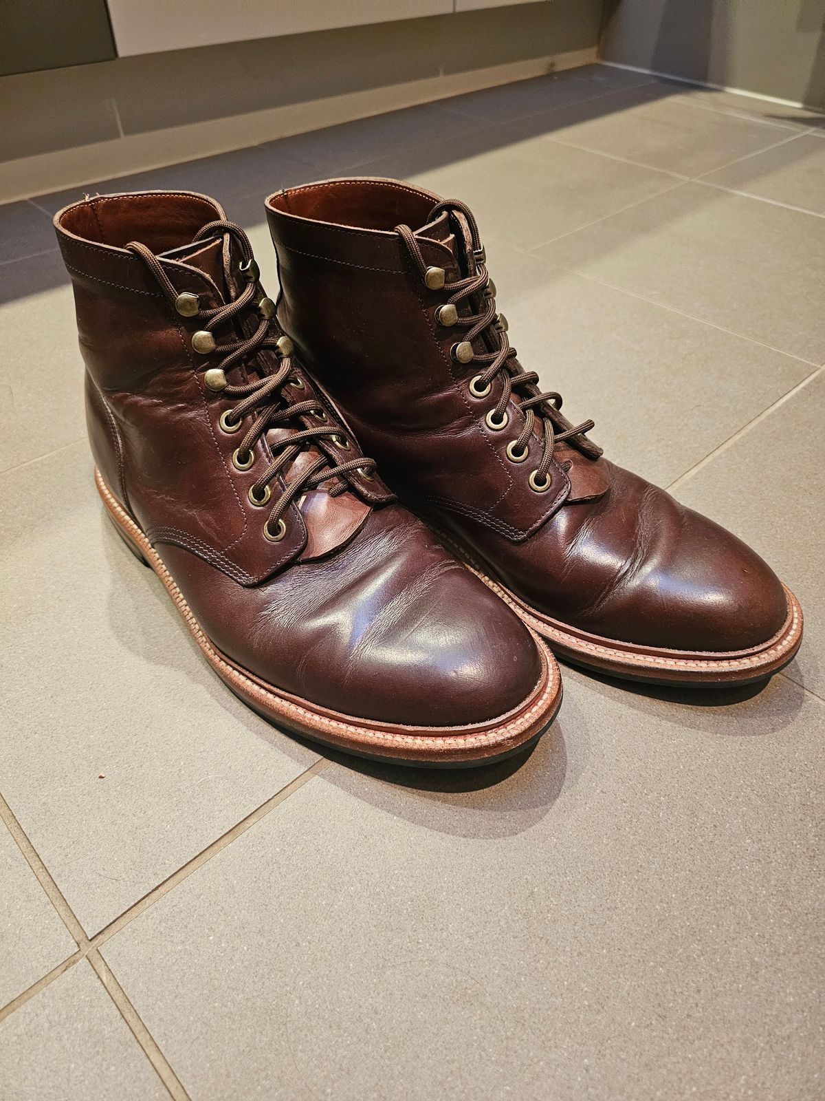 Photo by Luke.to.Boot on November 27, 2024 of the Grant Stone Diesel Boot in Horween Brown Chromexcel.