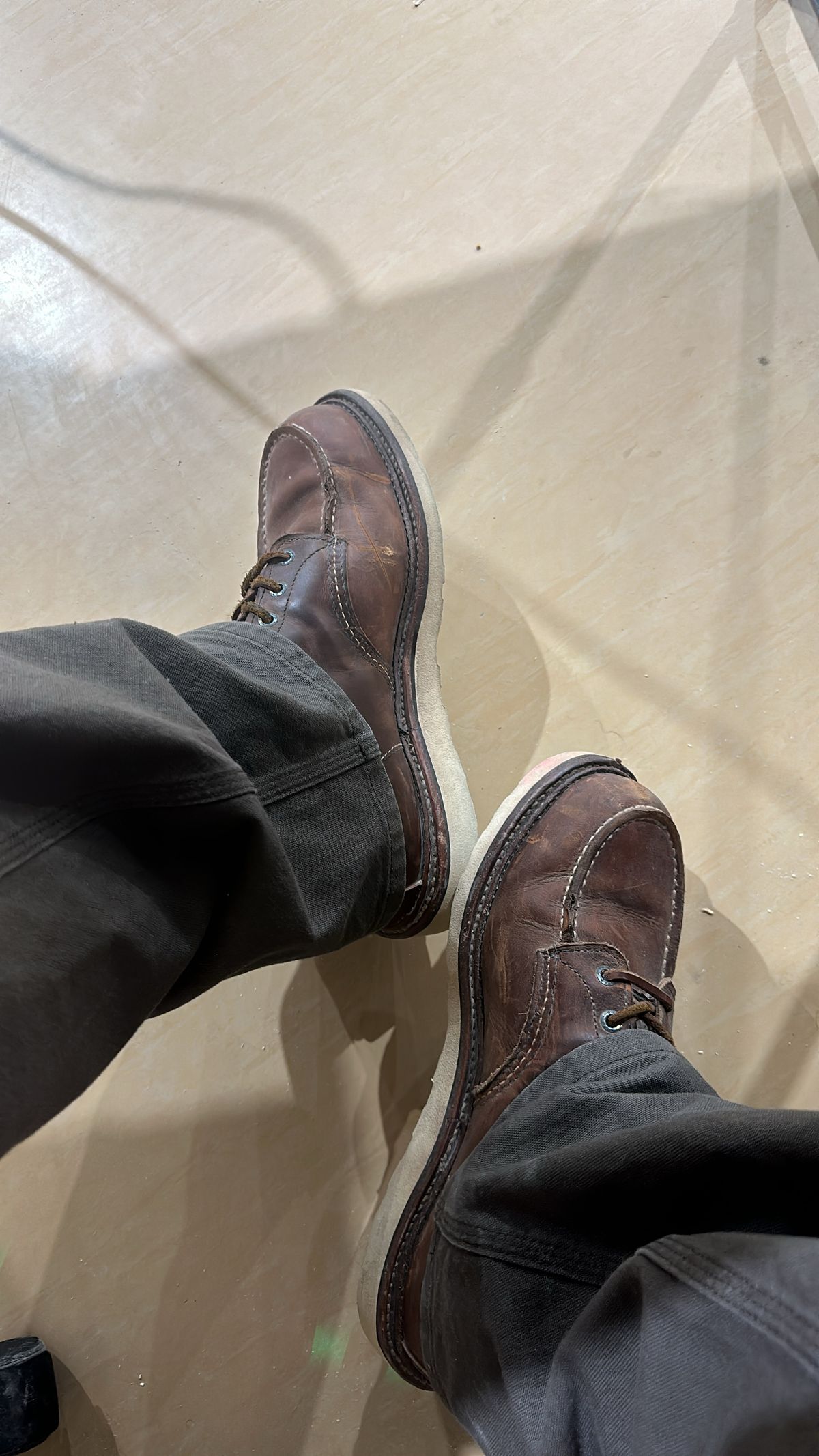 Photo by brusa on August 20, 2024 of the Red Wing 6-Inch Classic Moc in S.B. Foot Copper Rough and Tough.