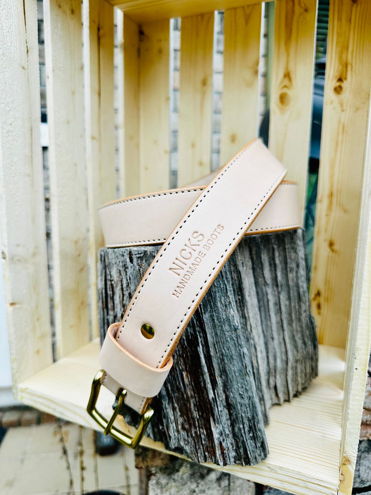 Photo by brusa on October 1, 2025 of the Nicks Belt in Wickett & Craig Natural Veg Tan.