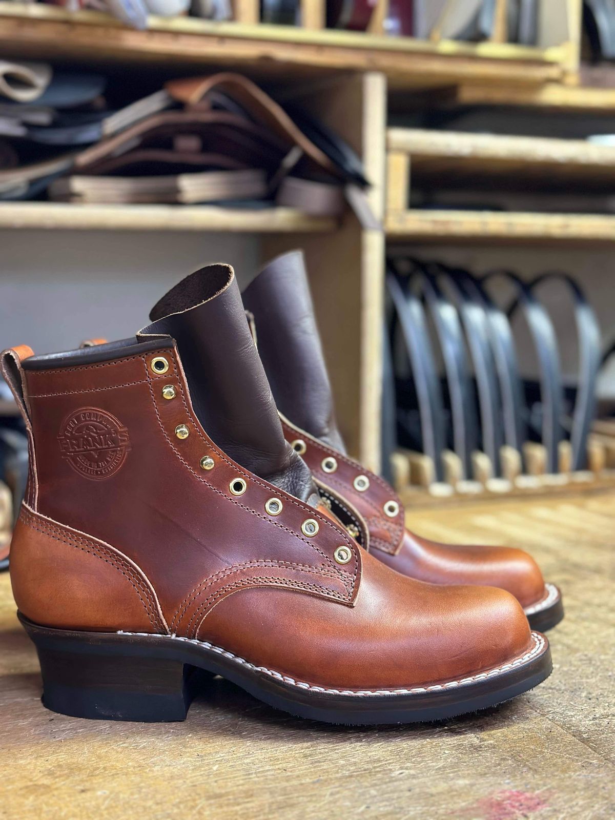 Photo by brusa on November 6, 2024 of the Frank's Boots Wilshire in Wickett & Craig Tan Oiled Latigo.