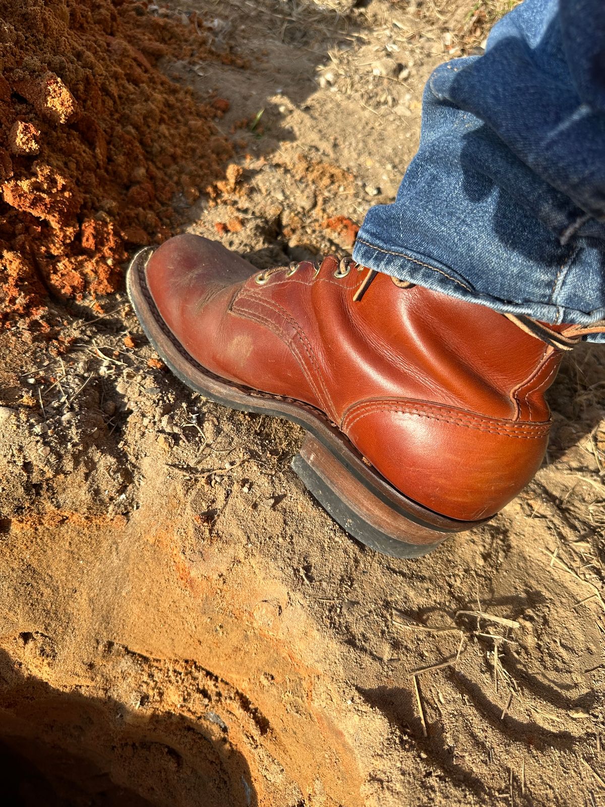 Photo by brusa on January 30, 2025 of the Frank's Boots Wilshire in Wickett & Craig Tan Oiled Latigo.