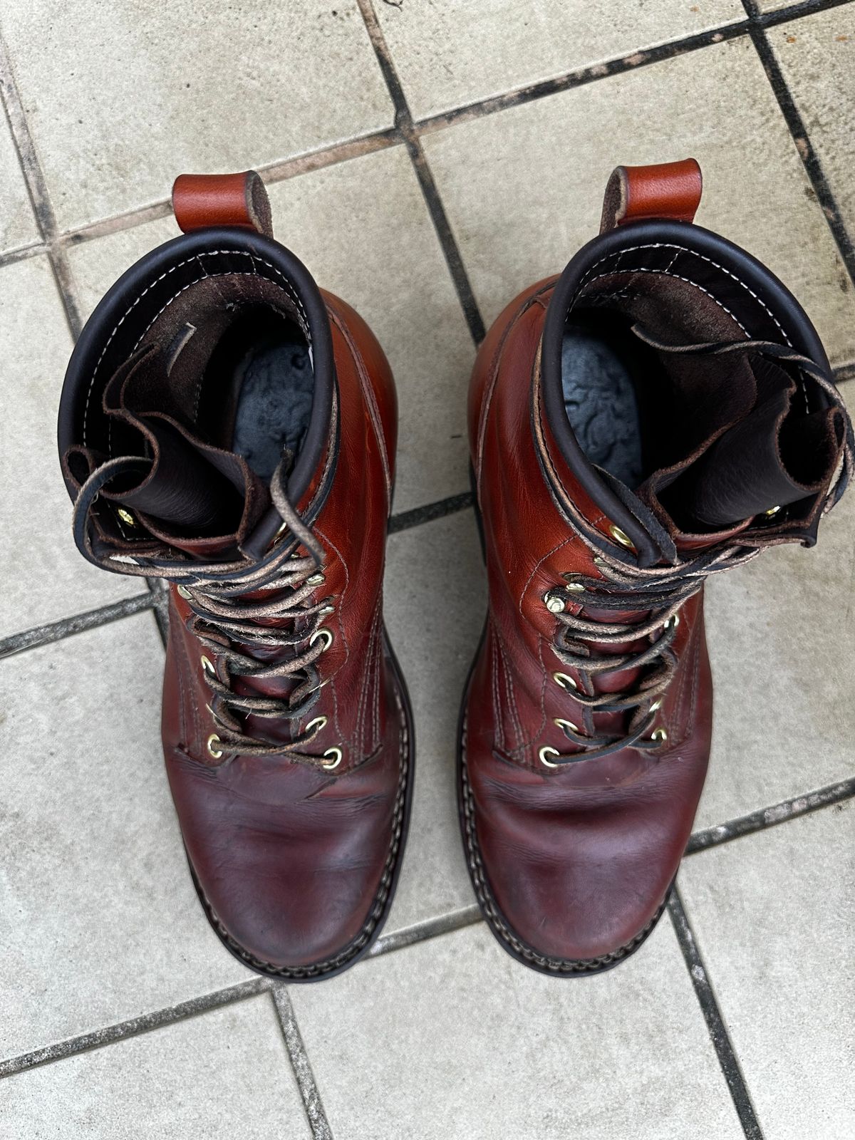 Photo by brusa on March 4, 2025 of the Frank's Boots Wilshire in Wickett & Craig Tan Oiled Latigo.