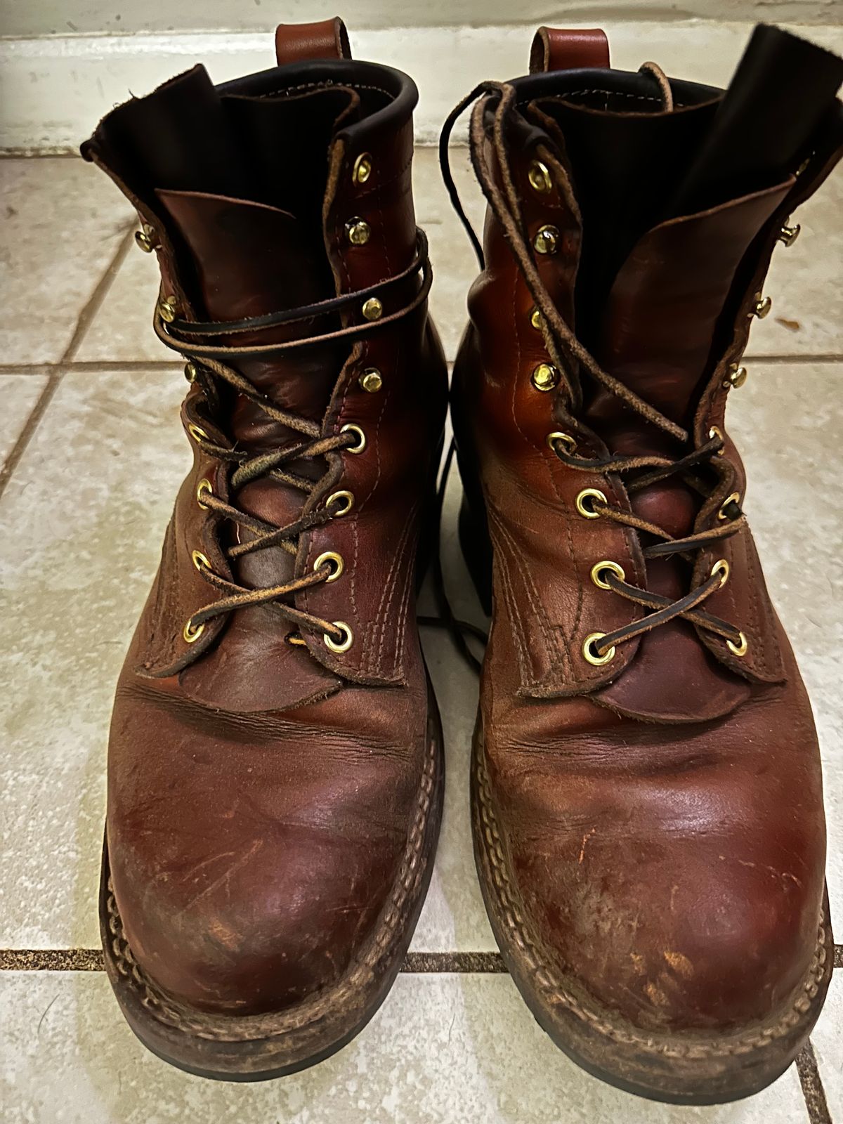 Photo by brusa on March 7, 2025 of the Frank's Boots Wilshire in Wickett & Craig Tan Oiled Latigo.