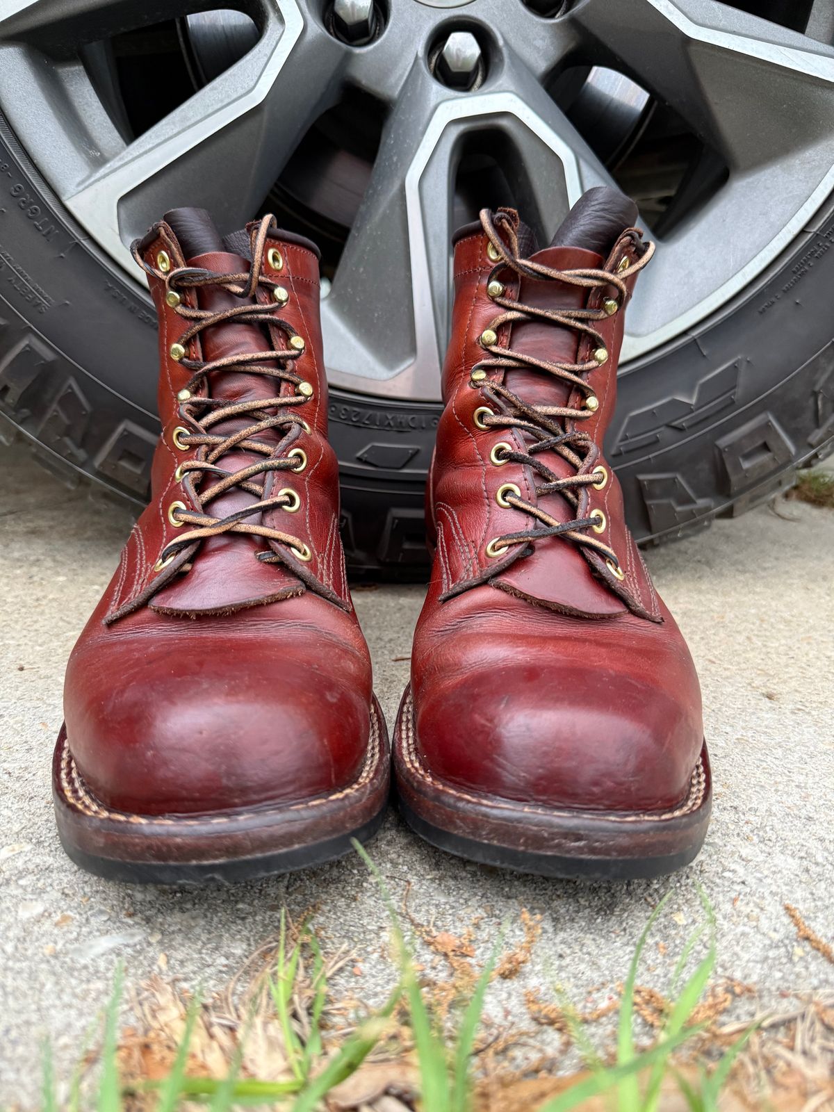 Photo by brusa on April 4, 2025 of the Frank's Boots Wilshire in Wickett & Craig Tan Oiled Latigo.