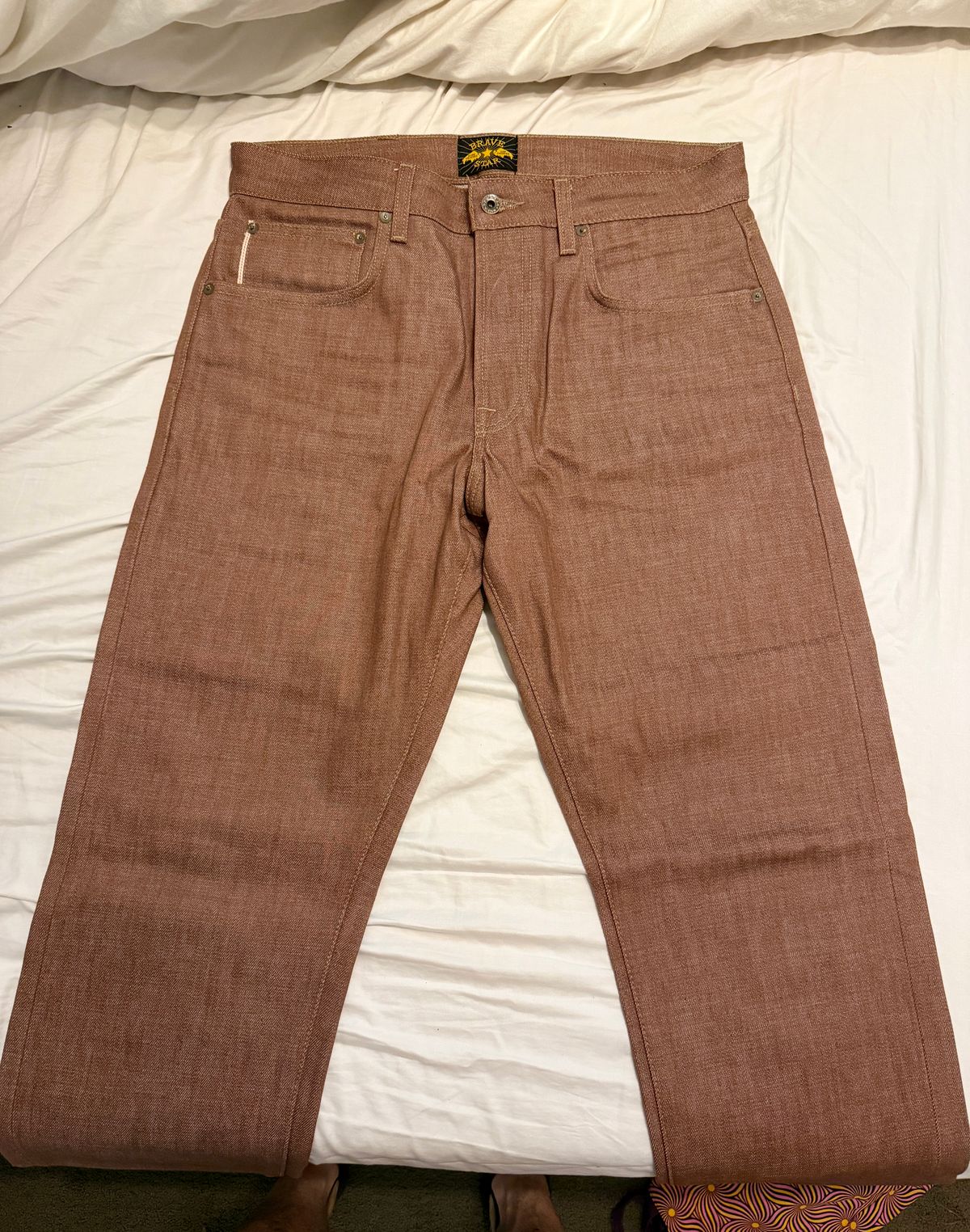 Photo by manco on March 24, 2026 of the Brave Star Strongman in 13 Oz Beet Dyed Japanese Raw Selvedge Denim (100% Cotton).