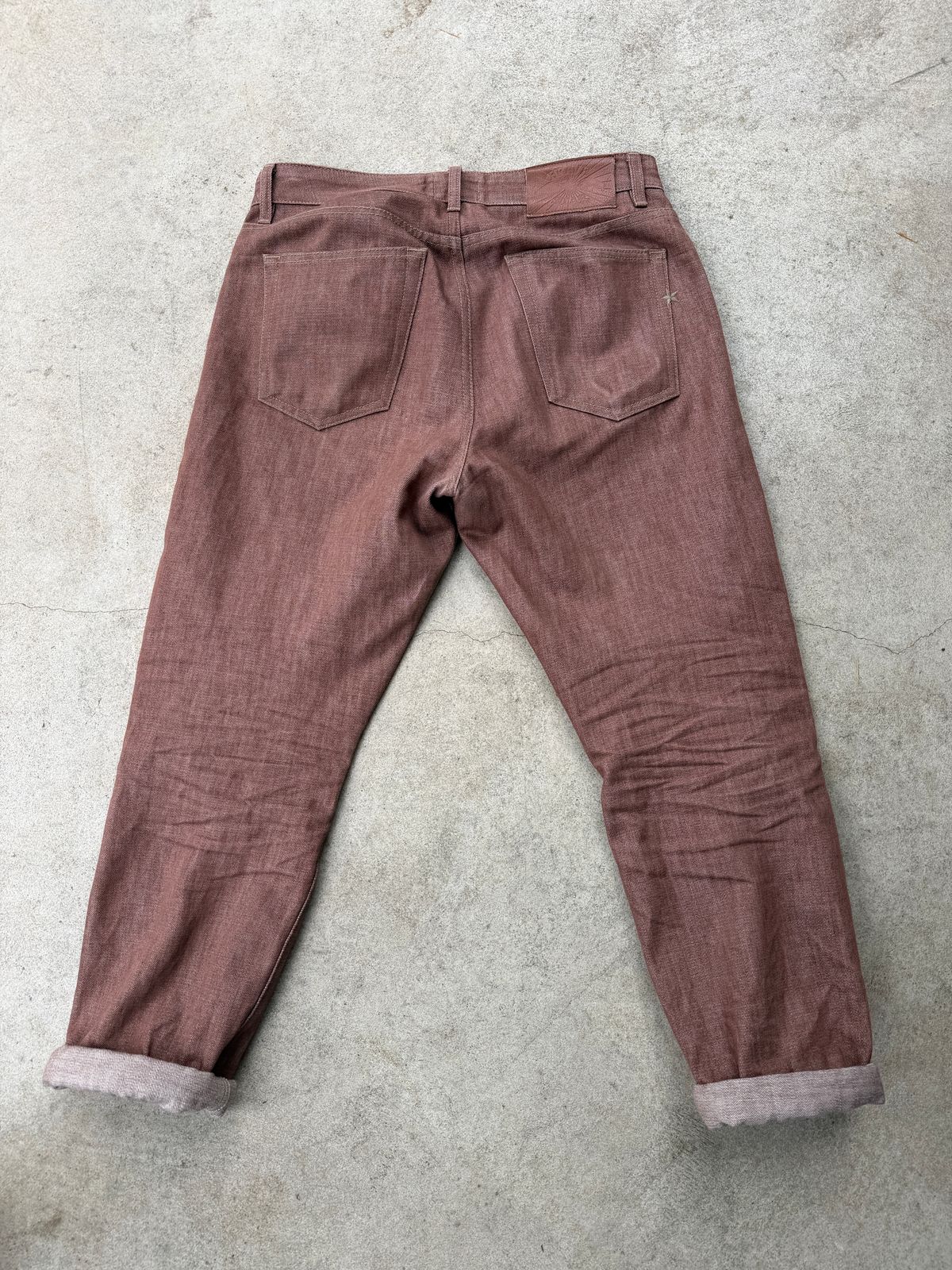 Photo by manco on April 9, 2026 of the Brave Star Strongman in 13 Oz Beet Dyed Japanese Raw Selvedge Denim (100% Cotton).