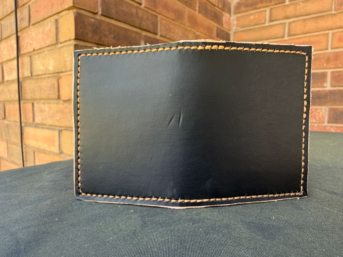 Photo by manco on March 21, 2026 of the Self-Made Four-Pocket Wallet in Wickett & Craig Natural American Vachetta.