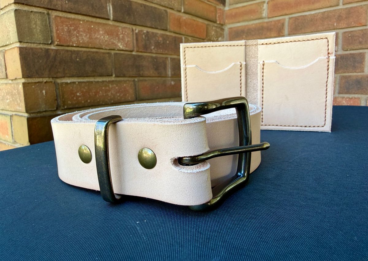 Photo by manco on March 11, 2026 of the Self-Made Bifold Wallet in Wickett & Craig Natural American Vachetta.