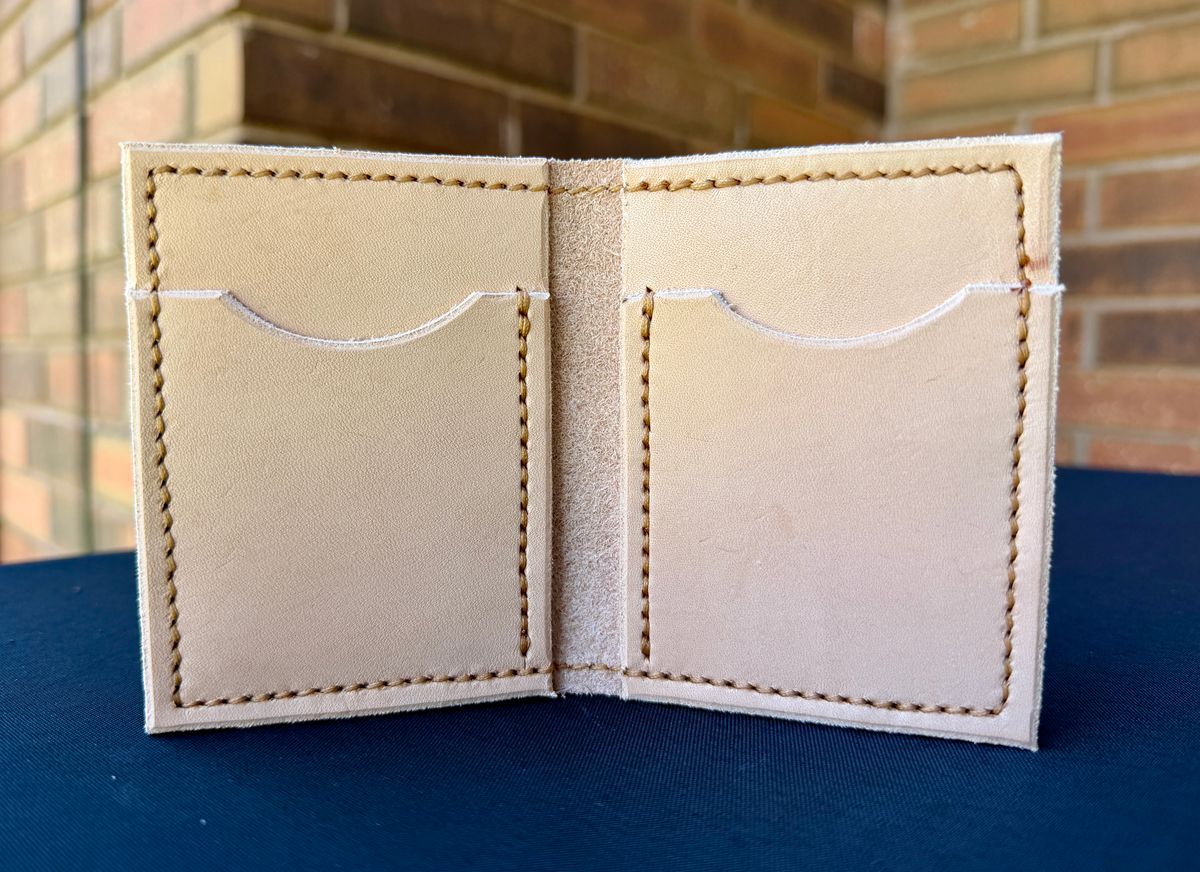 Photo by manco on March 11, 2026 of the Self-Made Four Pocket Wallet in Wickett & Craig Natural American Vachetta.