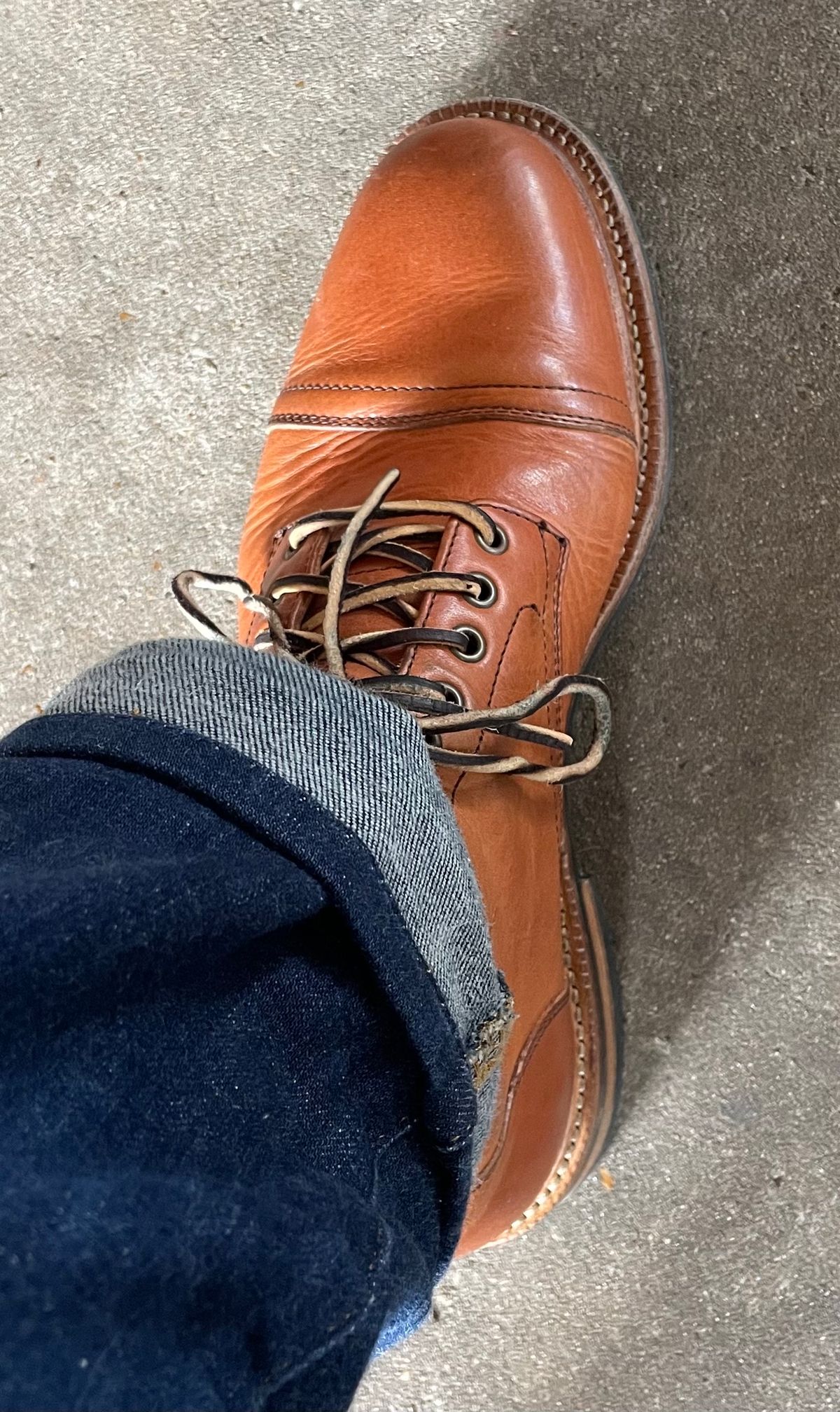 Photo by manco on April 29, 2024 of the Parkhurst The Richmond in Horween Natural Dublin.