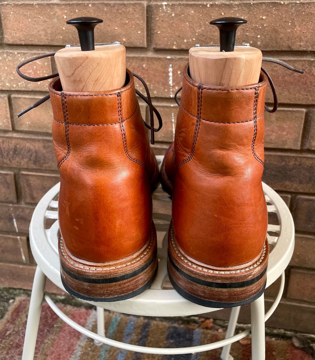 Photo by manco on November 16, 2024 of the Parkhurst The Richmond in Horween Natural Dublin.