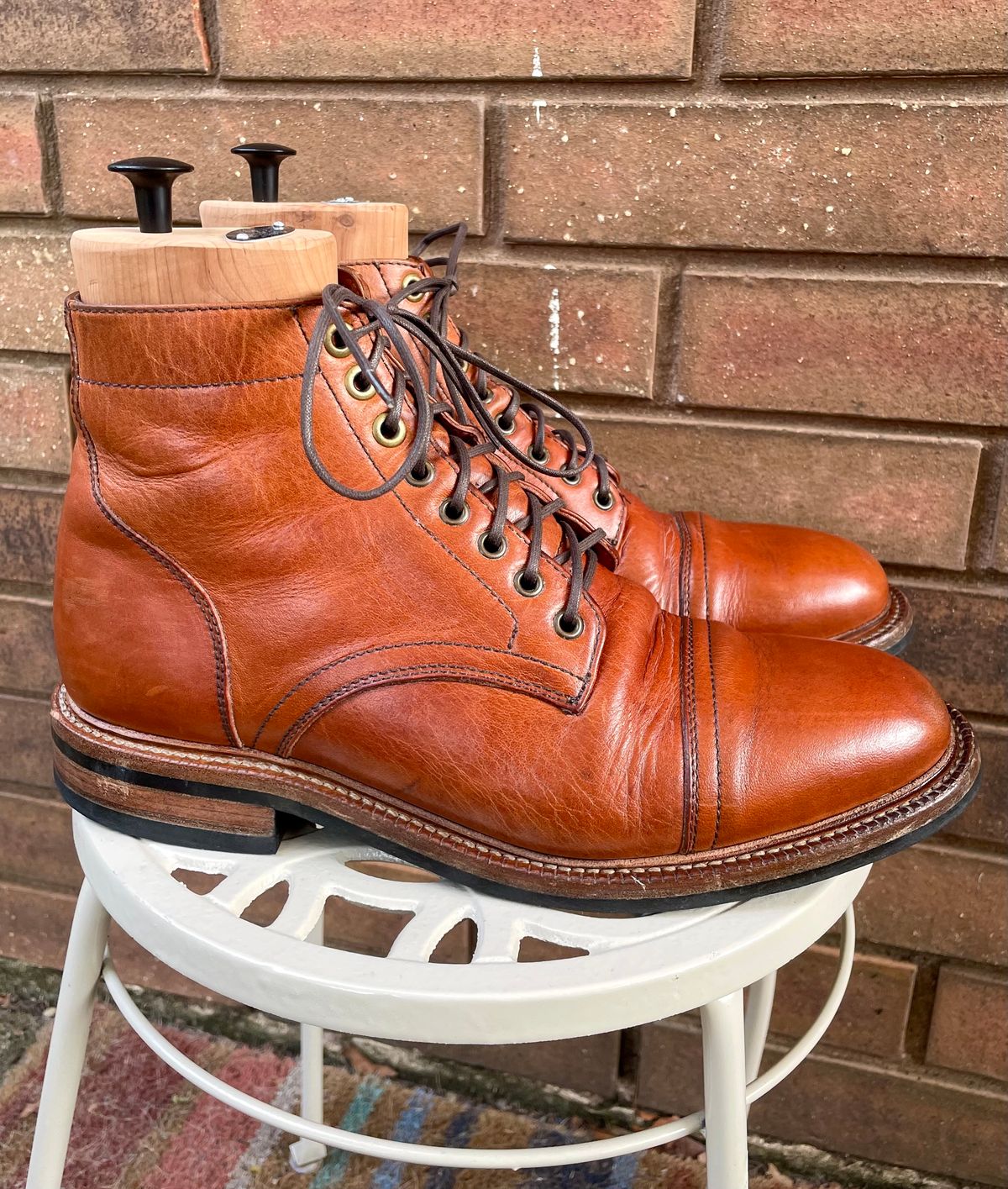 Photo by manco on November 16, 2024 of the Parkhurst The Richmond in Horween Natural Dublin.