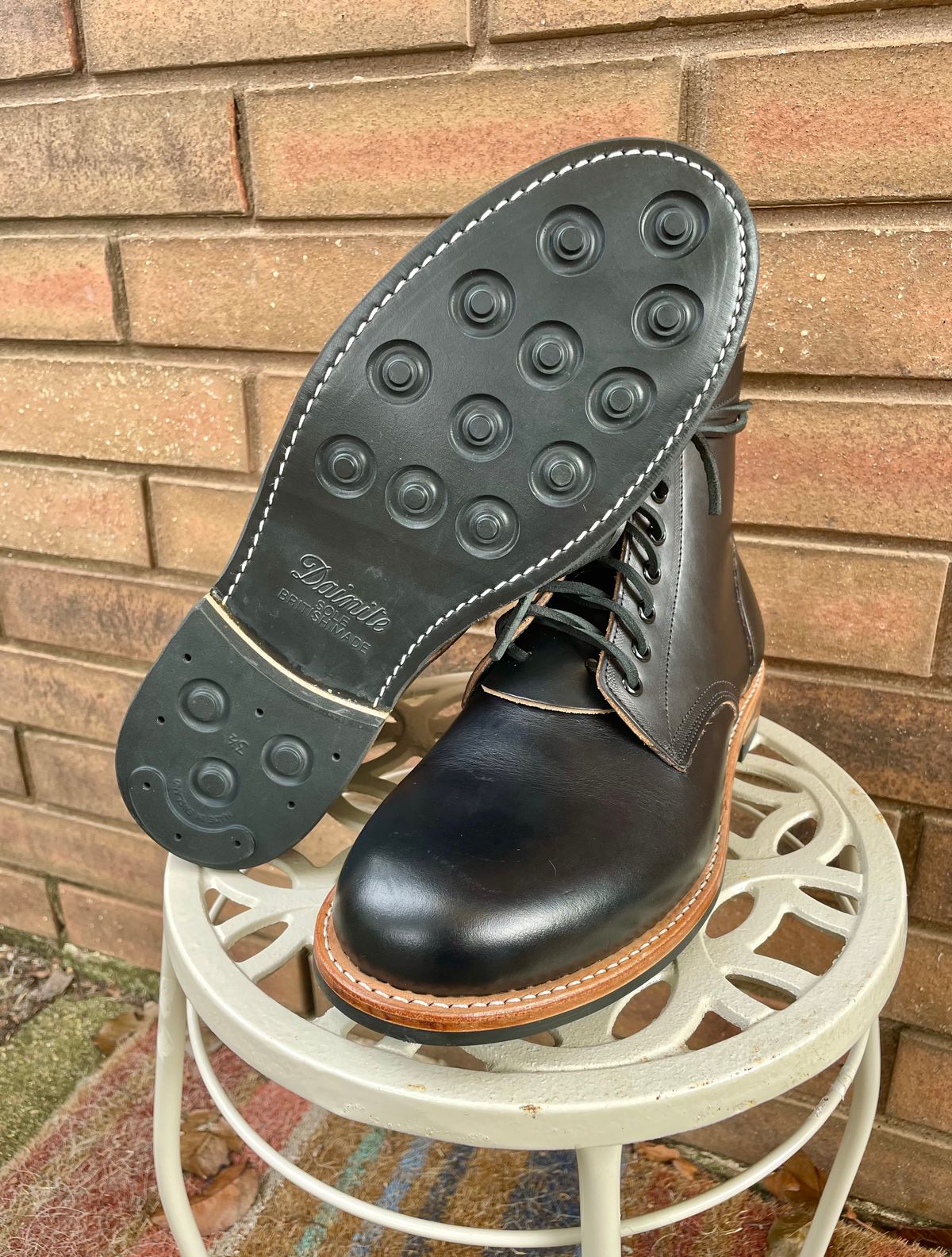 Photo by manco on December 15, 2024 of the Oak Street Bootmakers Trench Boot in Horween Black Chromexcel.