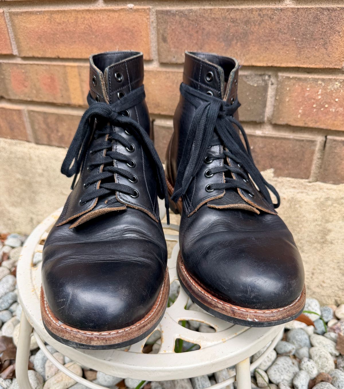 Photo by manco on April 12, 2026 of the Oak Street Bootmakers Trench Boot in Horween Black Chromexcel.