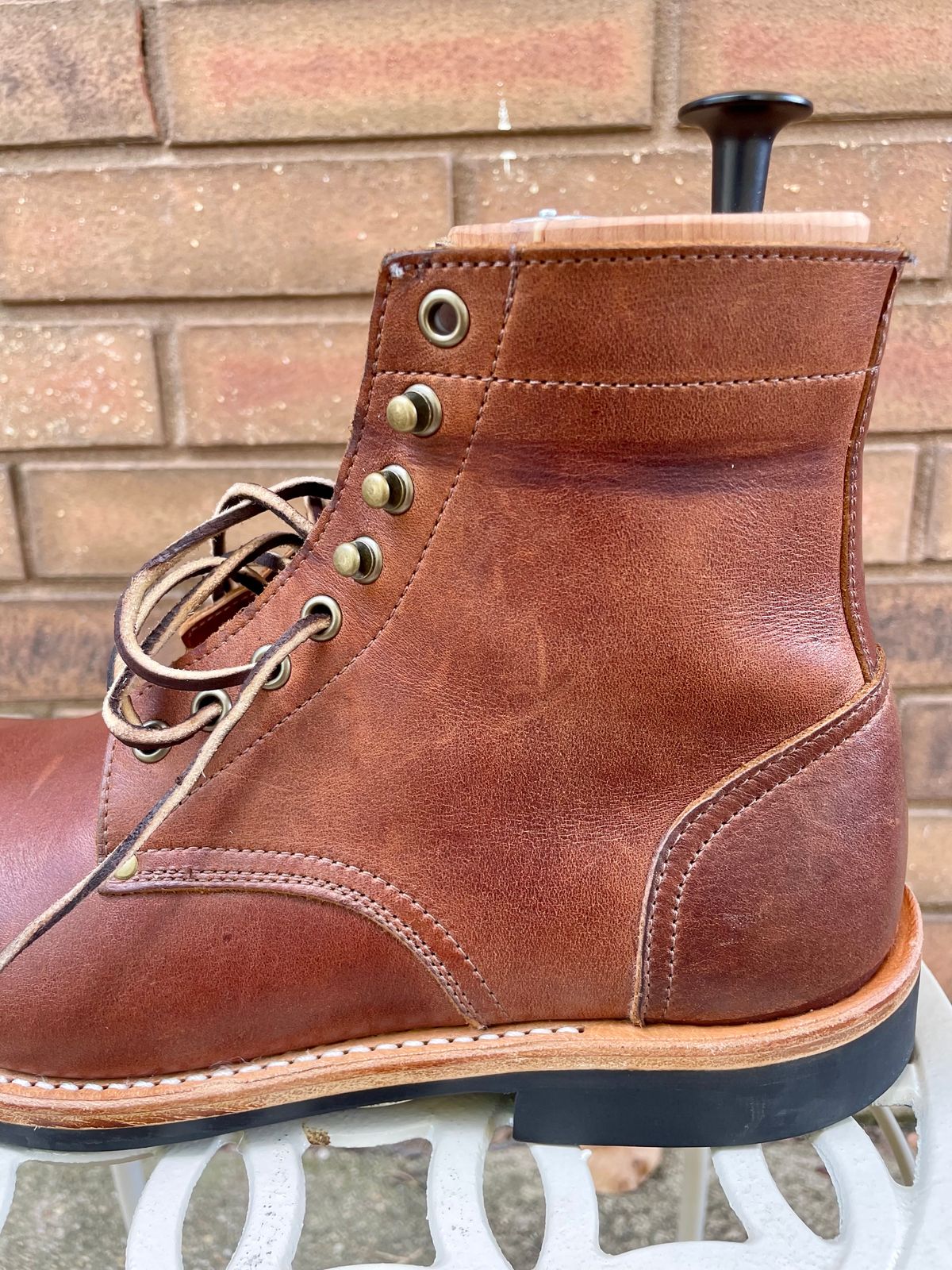 Photo by manco on October 6, 2024 of the Oak Street Bootmakers Trench Boot in Seidel Light Brown Mustang.
