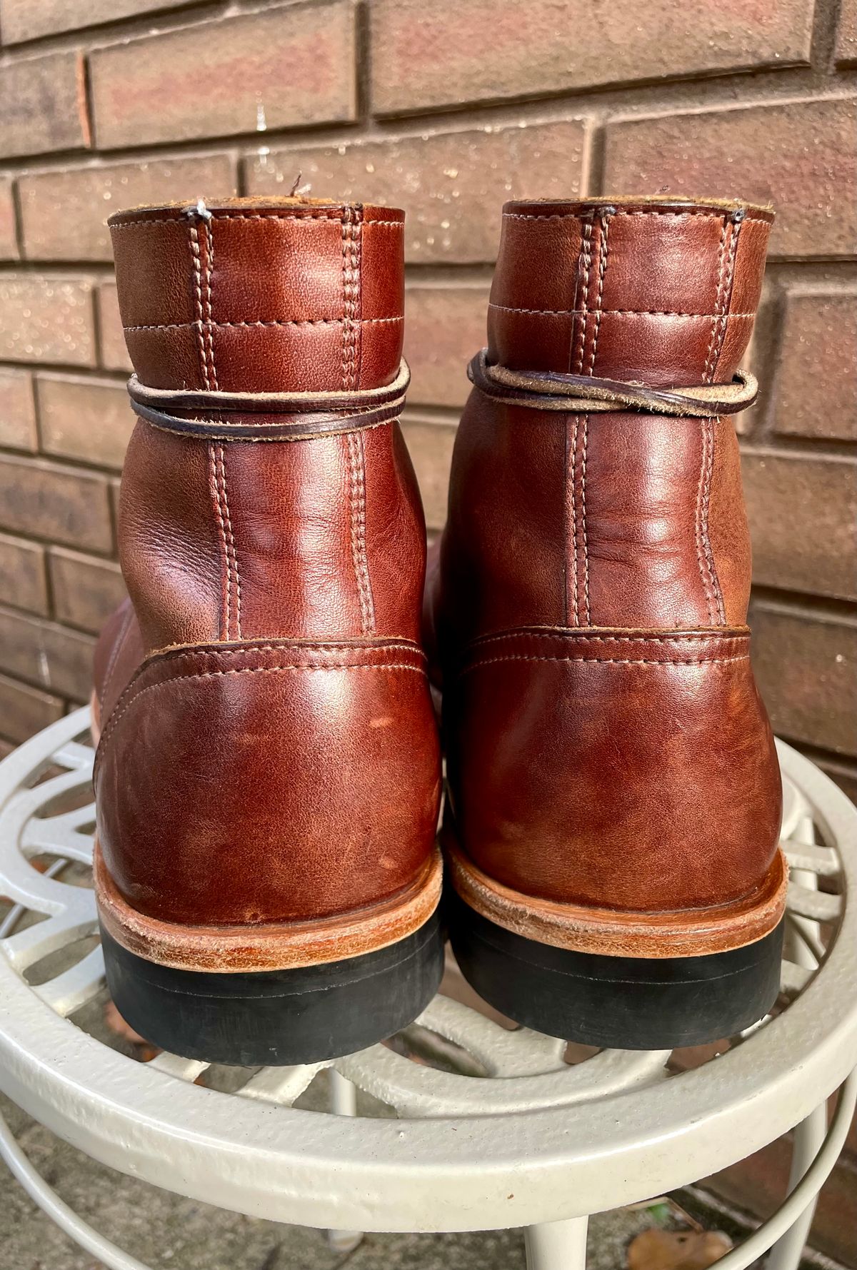 Photo by manco on November 6, 2024 of the Oak Street Bootmakers Trench Boot in Seidel Light Brown Mustang.