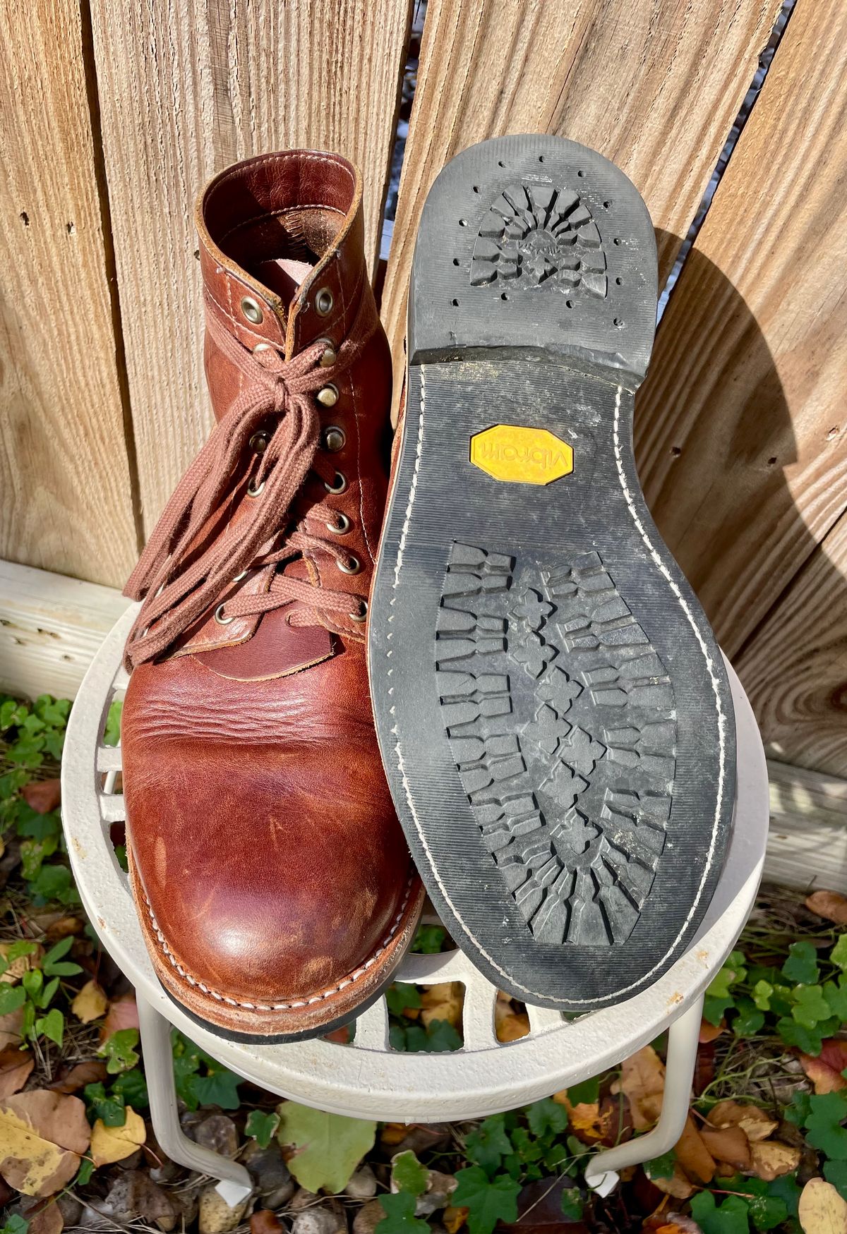 Photo by manco on December 20, 2024 of the Oak Street Bootmakers Trench Boot in Seidel Light Brown Mustang.