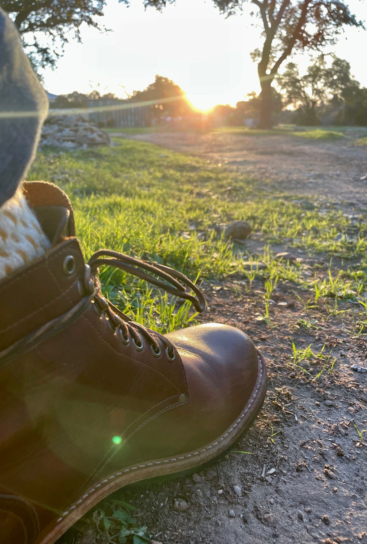 Photo by manco on January 5, 2025 of the Oak Street Bootmakers Trench Boot in Seidel Light Brown Mustang.