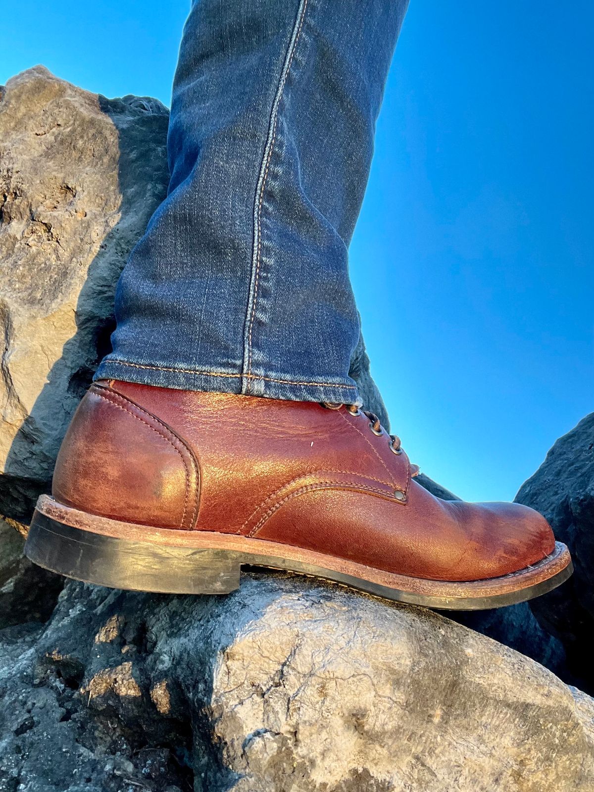 Photo by manco on March 12, 2025 of the Oak Street Bootmakers Trench Boot in Seidel Light Brown Mustang.