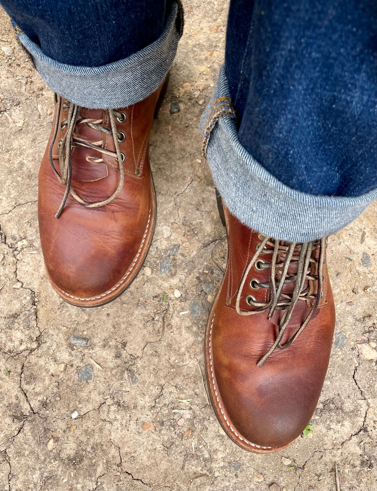 Photo by manco on March 23, 2025 of the Oak Street Bootmakers Trench Boot in Seidel Light Brown Mustang.