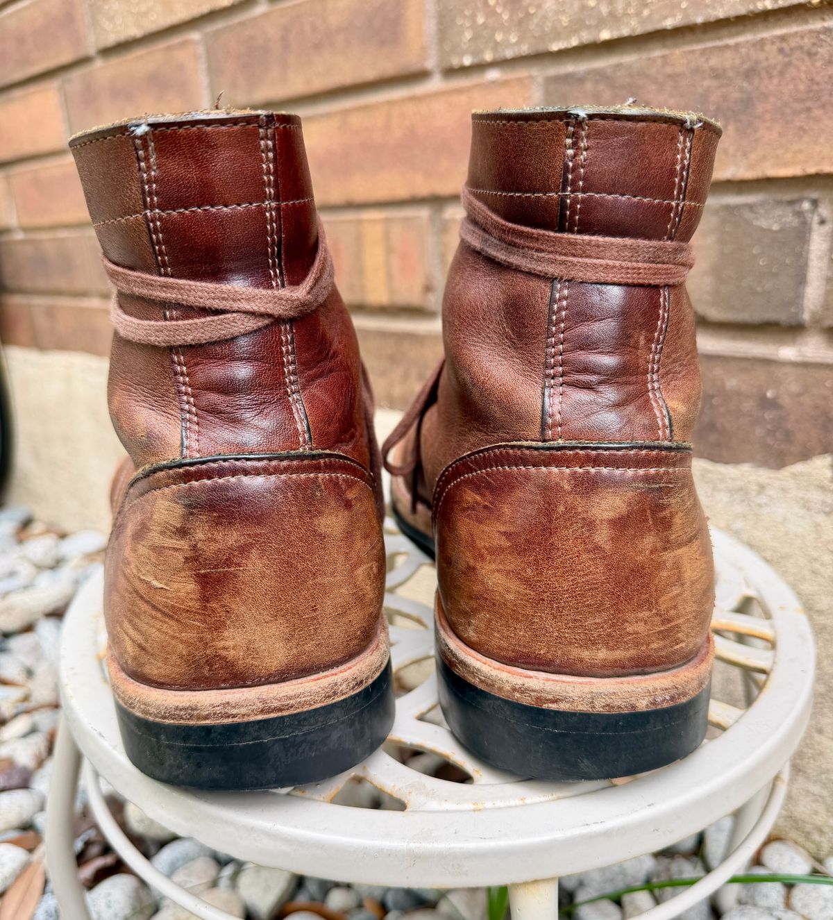 Photo by manco on April 12, 2026 of the Oak Street Bootmakers Trench Boot in Seidel Light Brown Mustang.