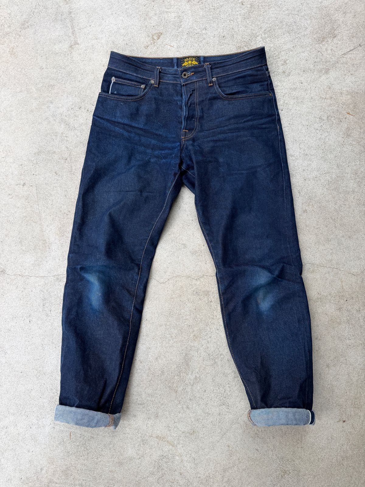 Photo by manco on April 9, 2026 of the Brave Star Strongman in 16.5 Oz “Sensei” Japanese Raw Selvedge Denim (100% Cotton).