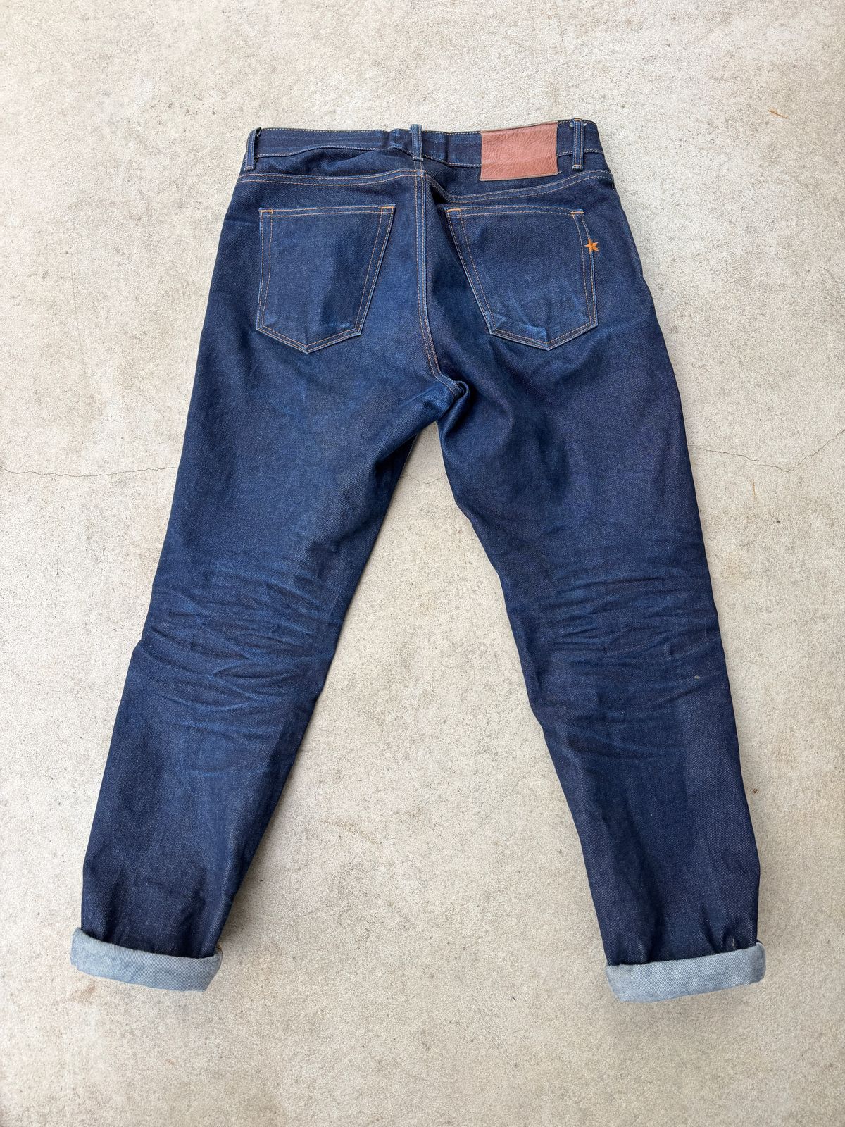 Photo by manco on April 9, 2026 of the Brave Star Strongman in 16.5 Oz “Sensei” Japanese Raw Selvedge Denim (100% Cotton).