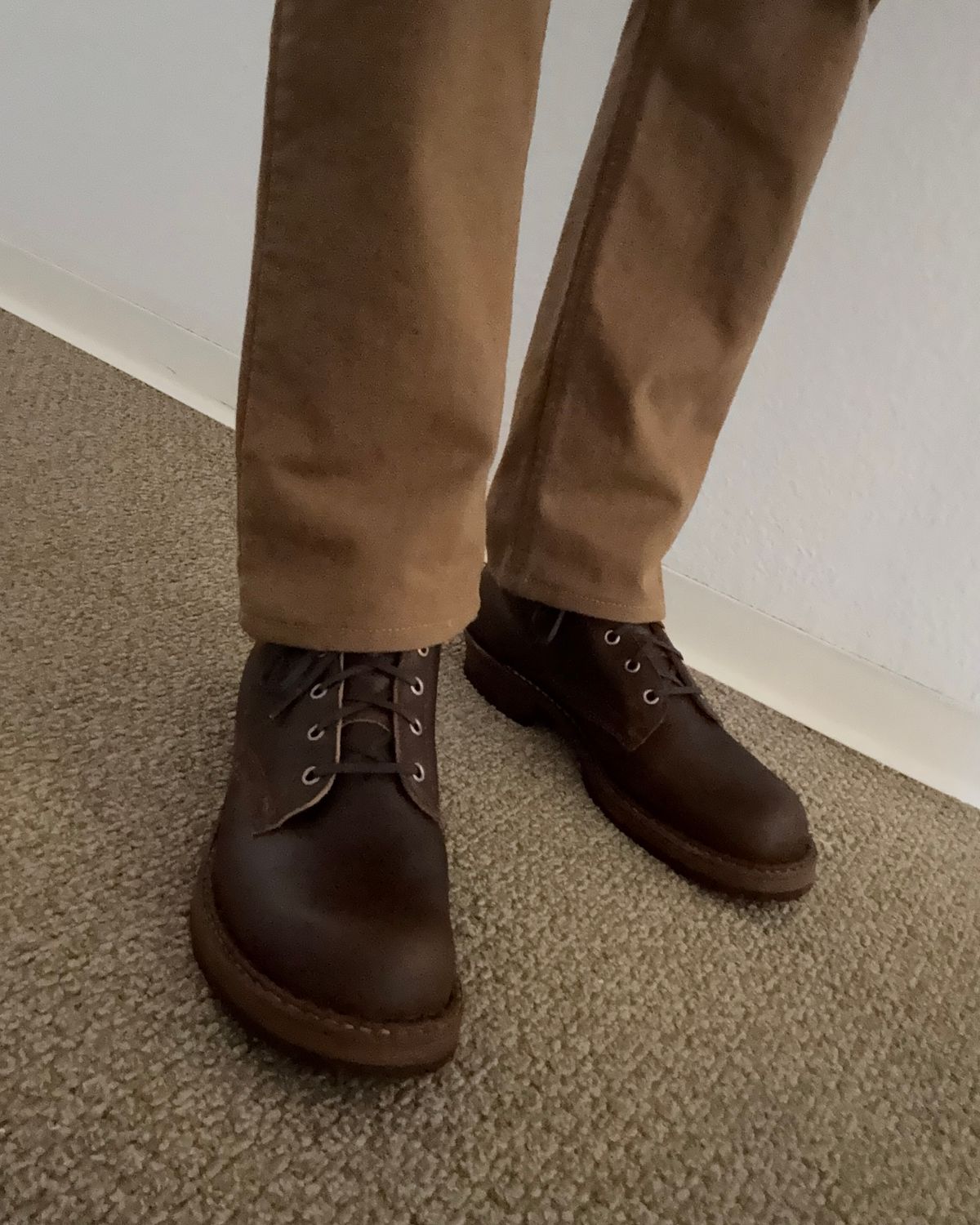 Photo by justjustin on August 19, 2025 of the White's Semi-Dress in Horween Cinnamon Waxed Flesh.