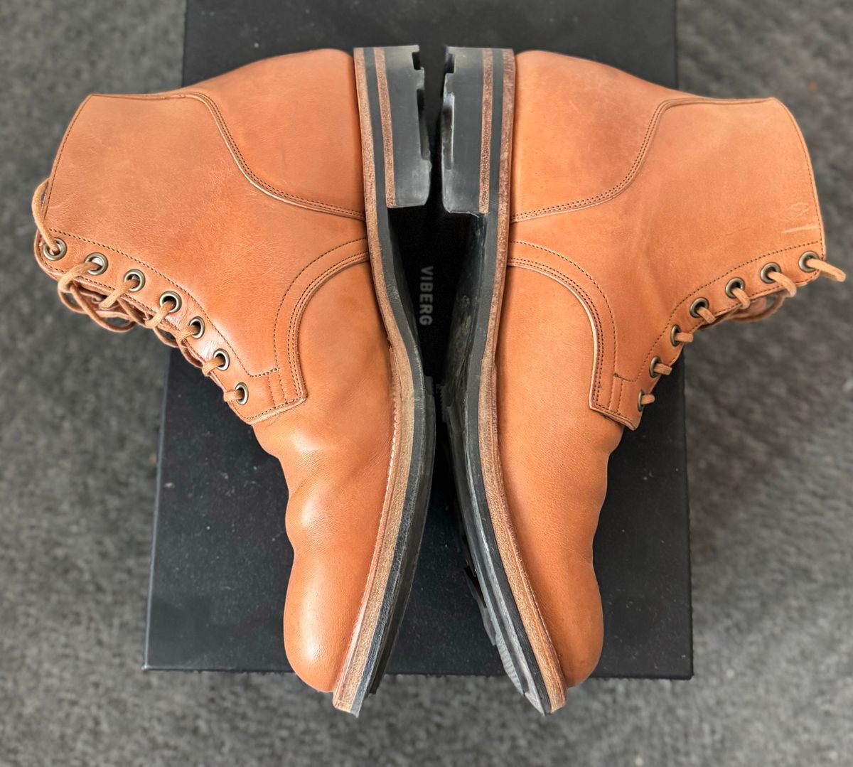 Photo by pablosstuff on October 20, 2024 of the Viberg Service Boot in Maryam Bruciato TPR Horsebutt.