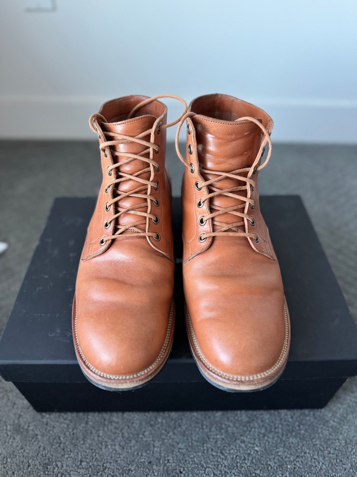 Photo by pablosstuff on March 4, 2025 of the Viberg Service Boot in Maryam Bruciato TPR Horsebutt.