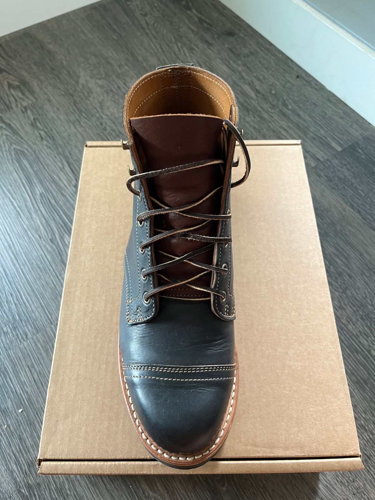 Photo by pablosstuff on August 9, 2023 of the Truman Service Boot in Navy Horse Rump.