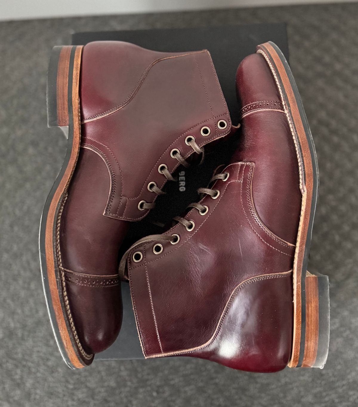 Photo by pablosstuff on March 1, 2025 of the Viberg Service Boot BCT in Horween Chromexcel Colour 8.