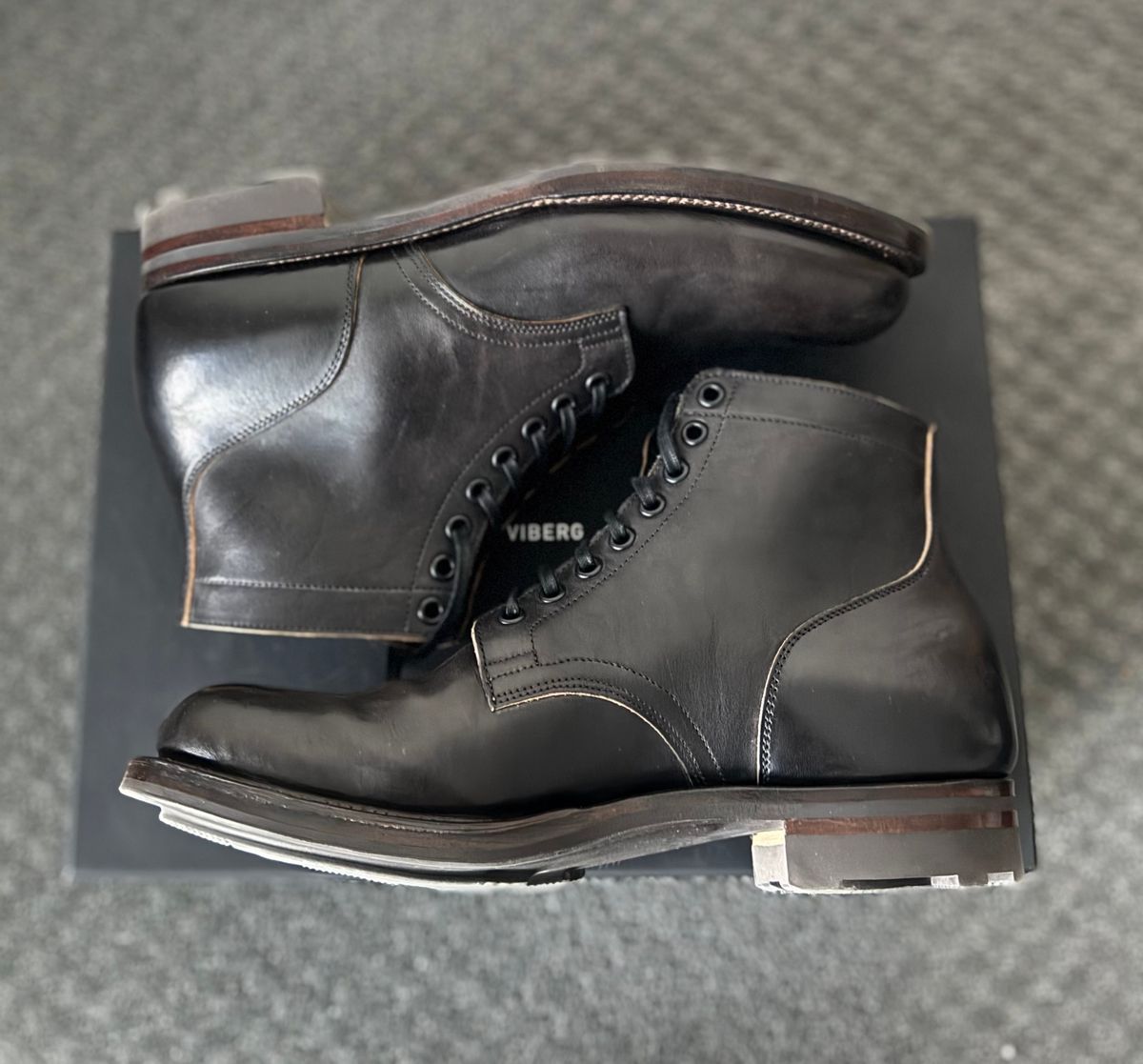 Photo by pablosstuff on March 1, 2025 of the Viberg Service Boot in Maryam Nero Horsebutt.