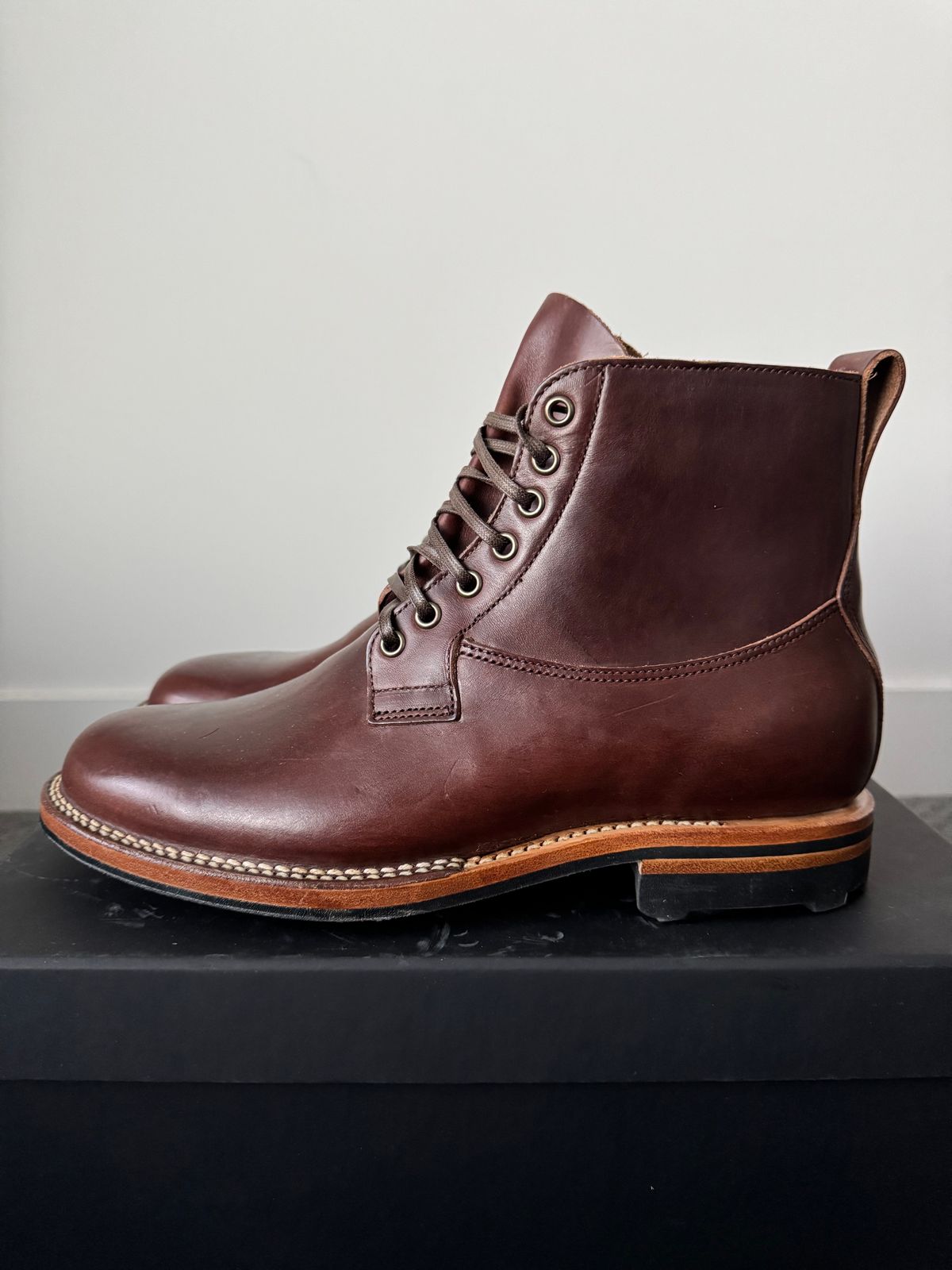 Photo by pablosstuff on March 1, 2025 of the Viberg Country Boot in Horween Brown Chromexcel Horsehide.