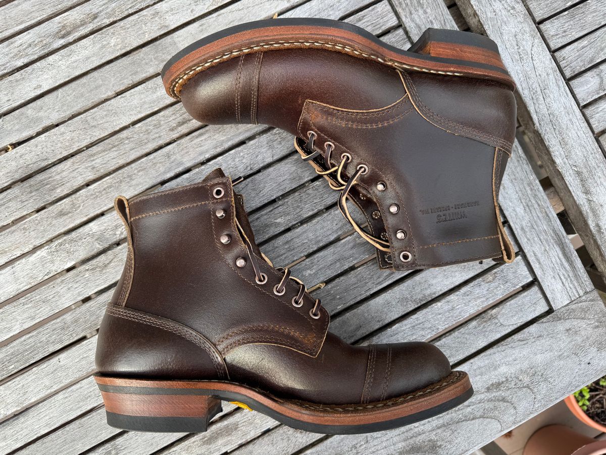 Photo by InspektorKemp on March 24, 2025 of the White's 350 Cruiser in Horween Cinnamon Waxed Flesh.