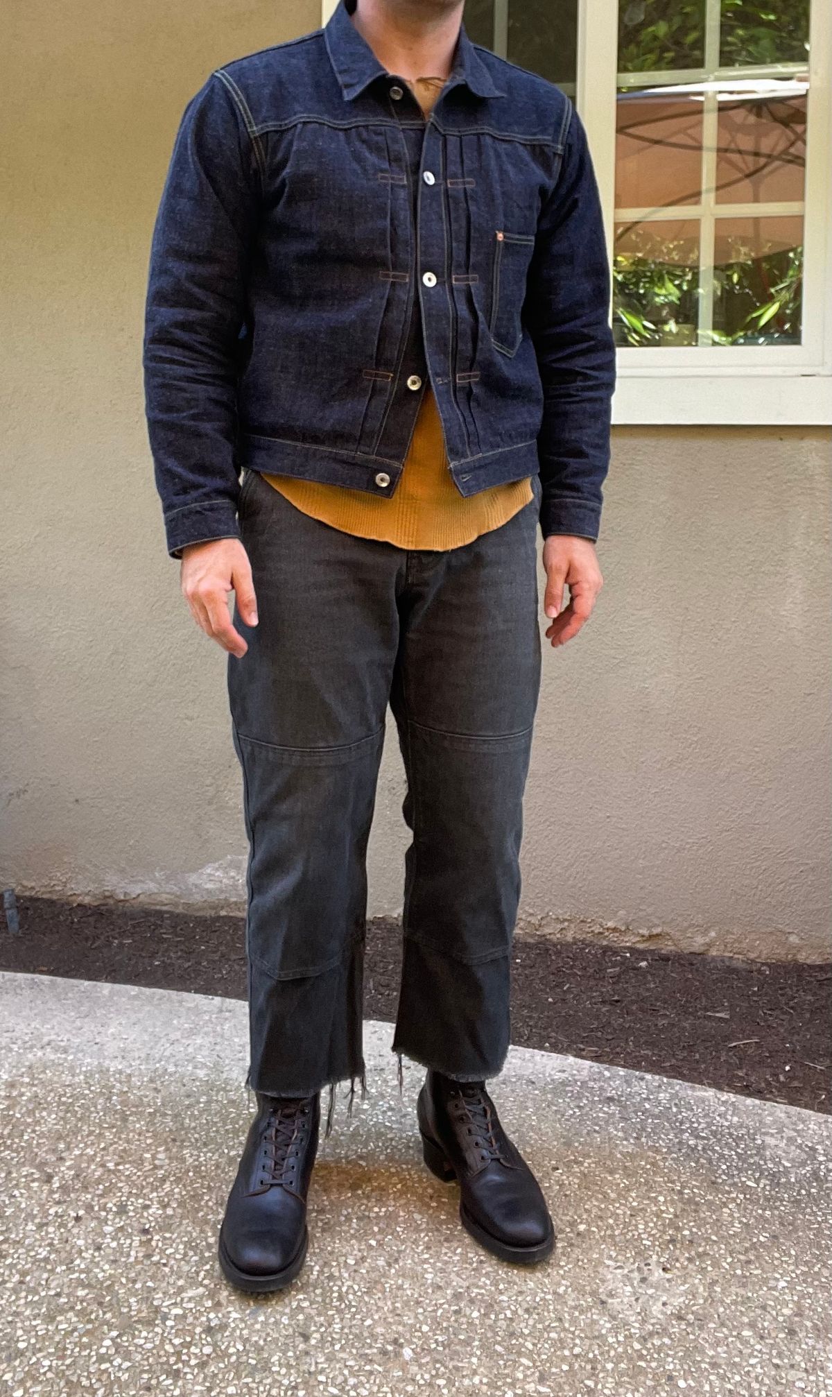 Photo by RobinsonCrusoe on April 23, 2026 of the Rolling Dub Trio Griffin 8.5" Plain Toe Boots in Hand Dyed Black Italian Horsebutt.