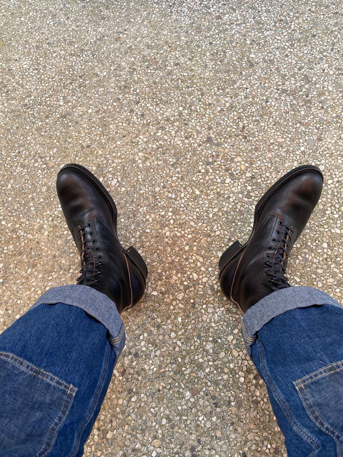 Photo by RobinsonCrusoe on May 4, 2026 of the Rolling Dub Trio Griffin 8.5" Plain Toe Boots in Hand Dyed Black Italian Horsebutt.